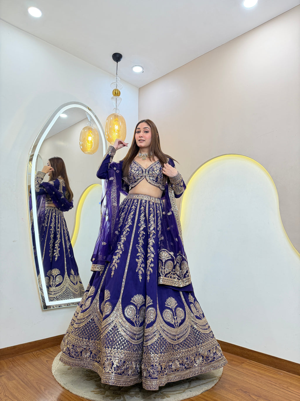 D776  LEHNGA CHOLI
