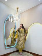 D572    3PC Suit