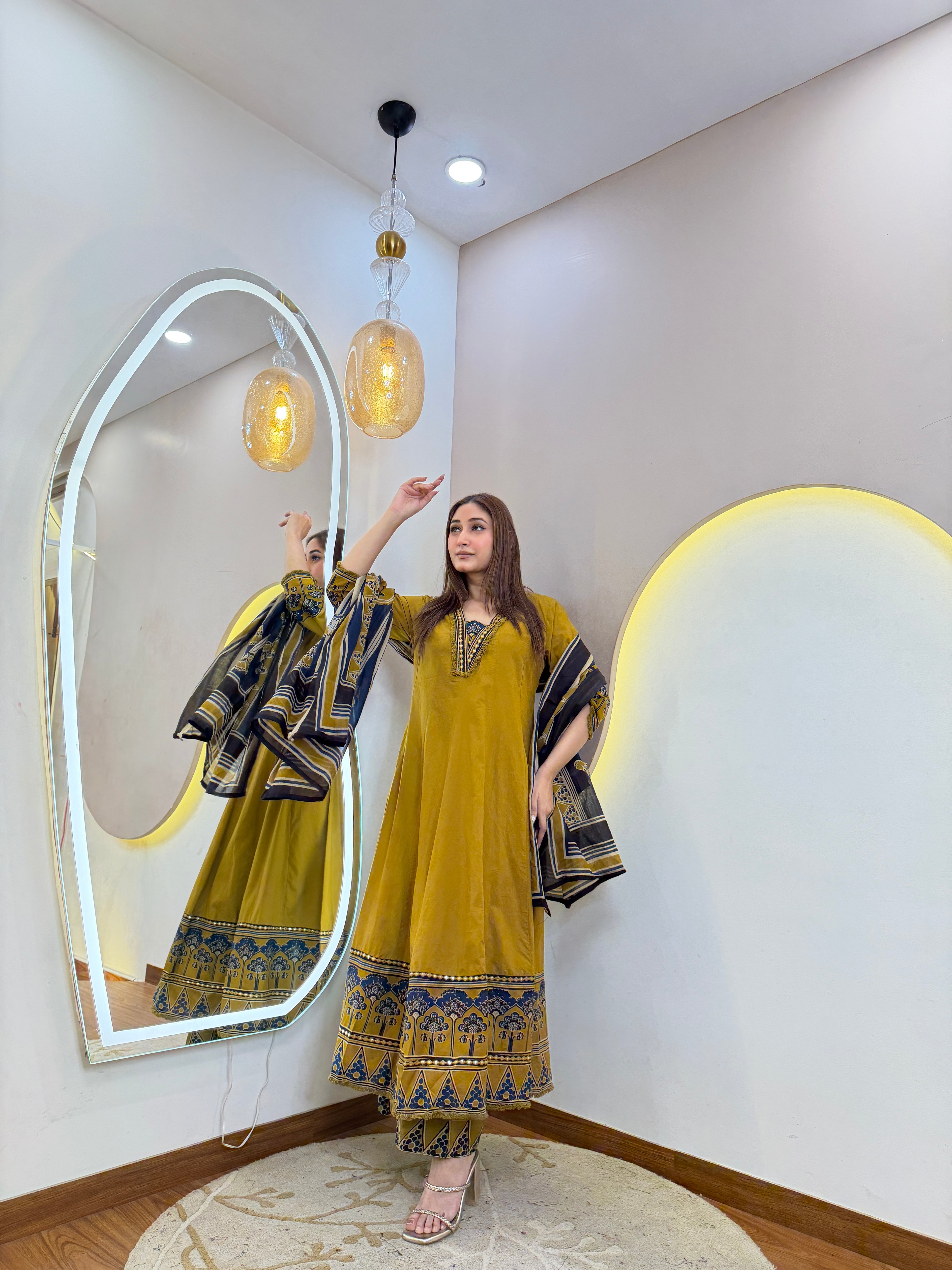 D794  ANARKALI PANT SUIT OUTFIT  GOWN