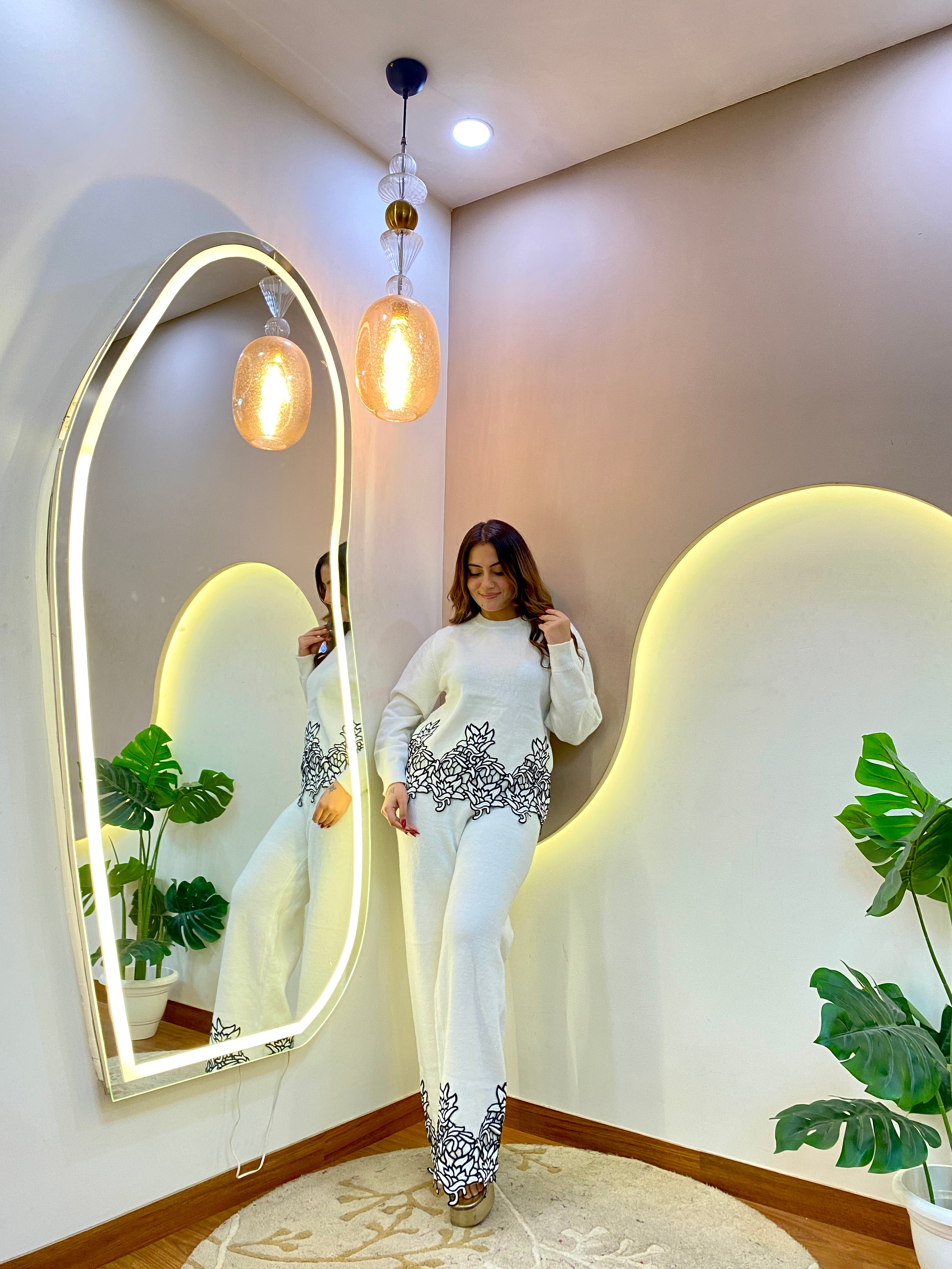 SHUWANA  WOOLEN CORD SET