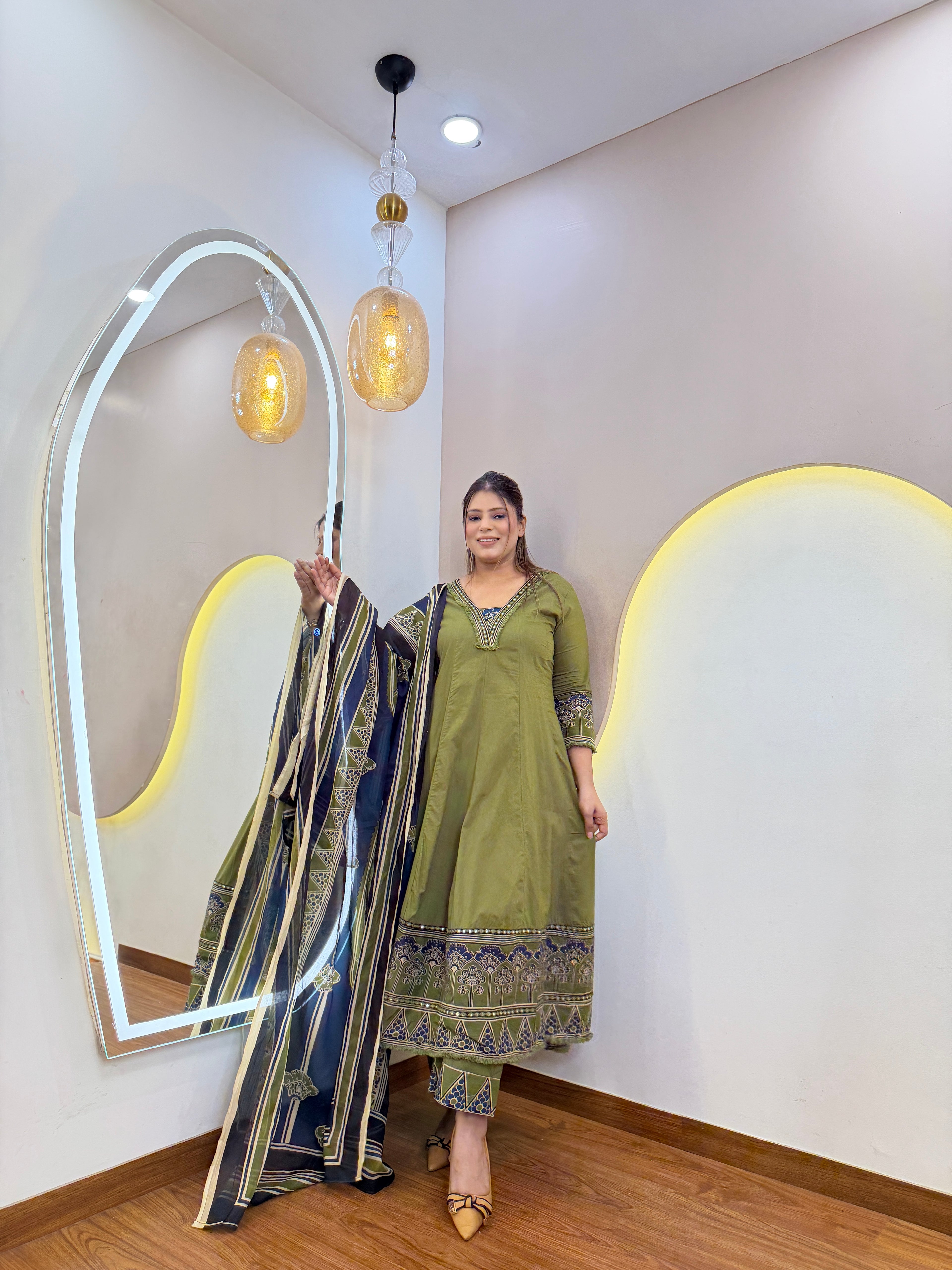 D794  ANARKALI PANT SUIT OUTFIT  GOWN