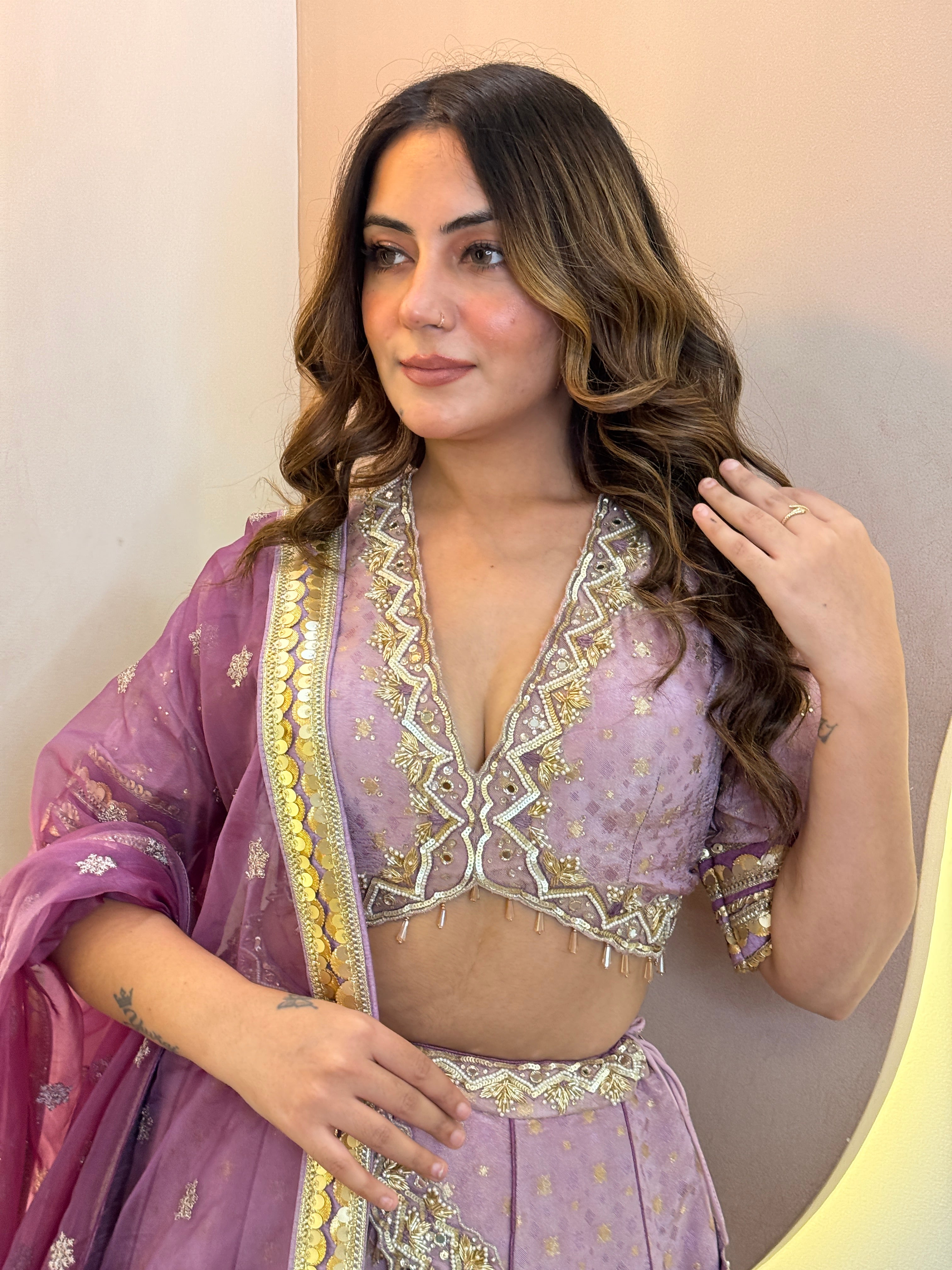 MASTANI  OUTFIT LEHNGA CHOLI