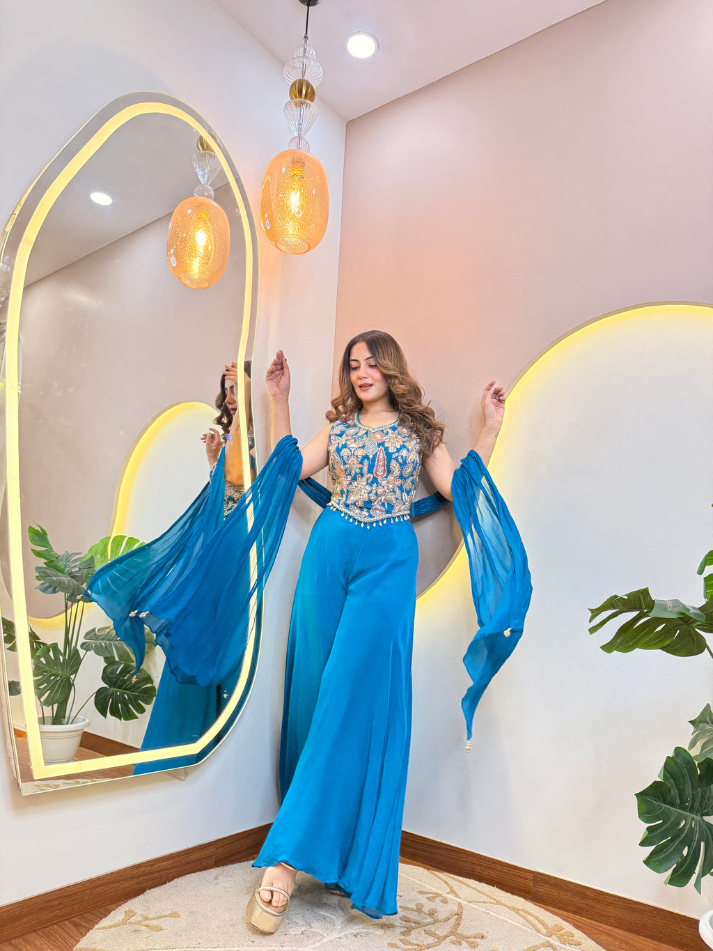 SIARA OUTFIT SHARARA SUIT