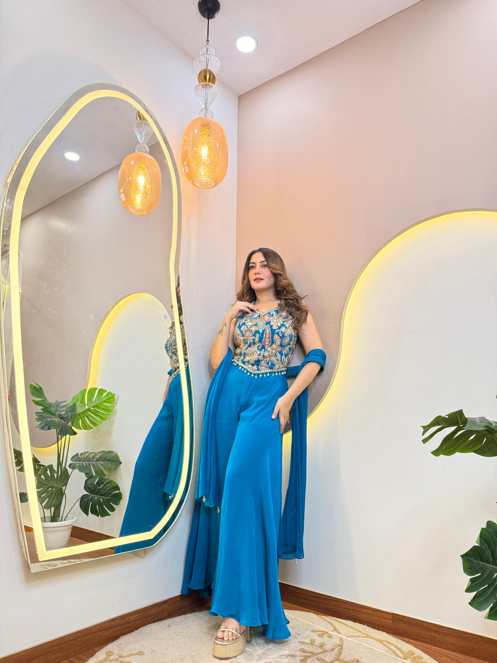 SIARA OUTFIT SHARARA SUIT