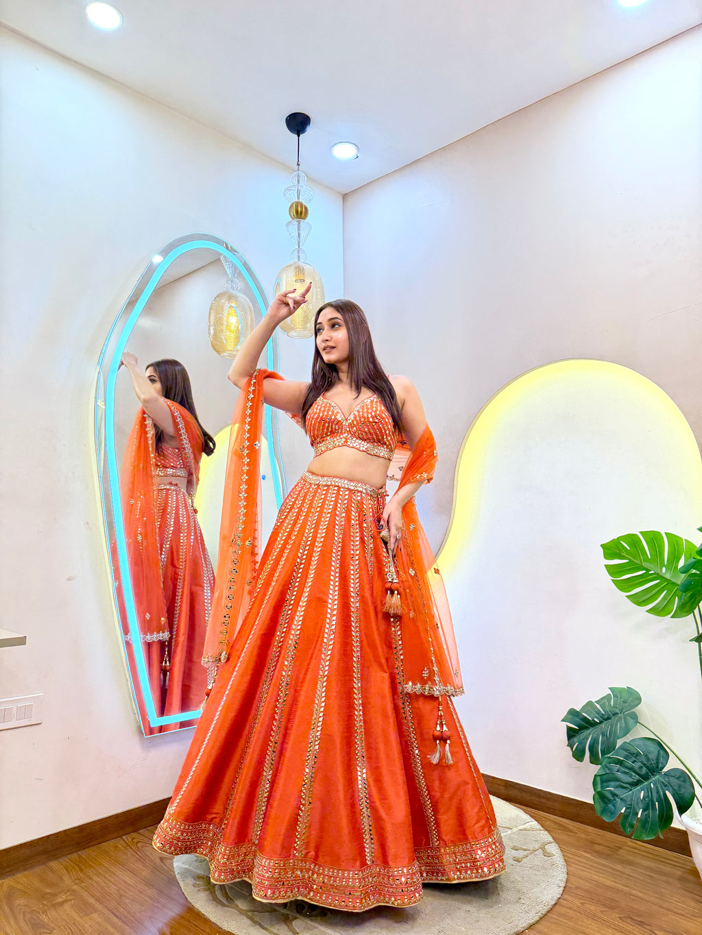 D417   LEHNGA CHOLI