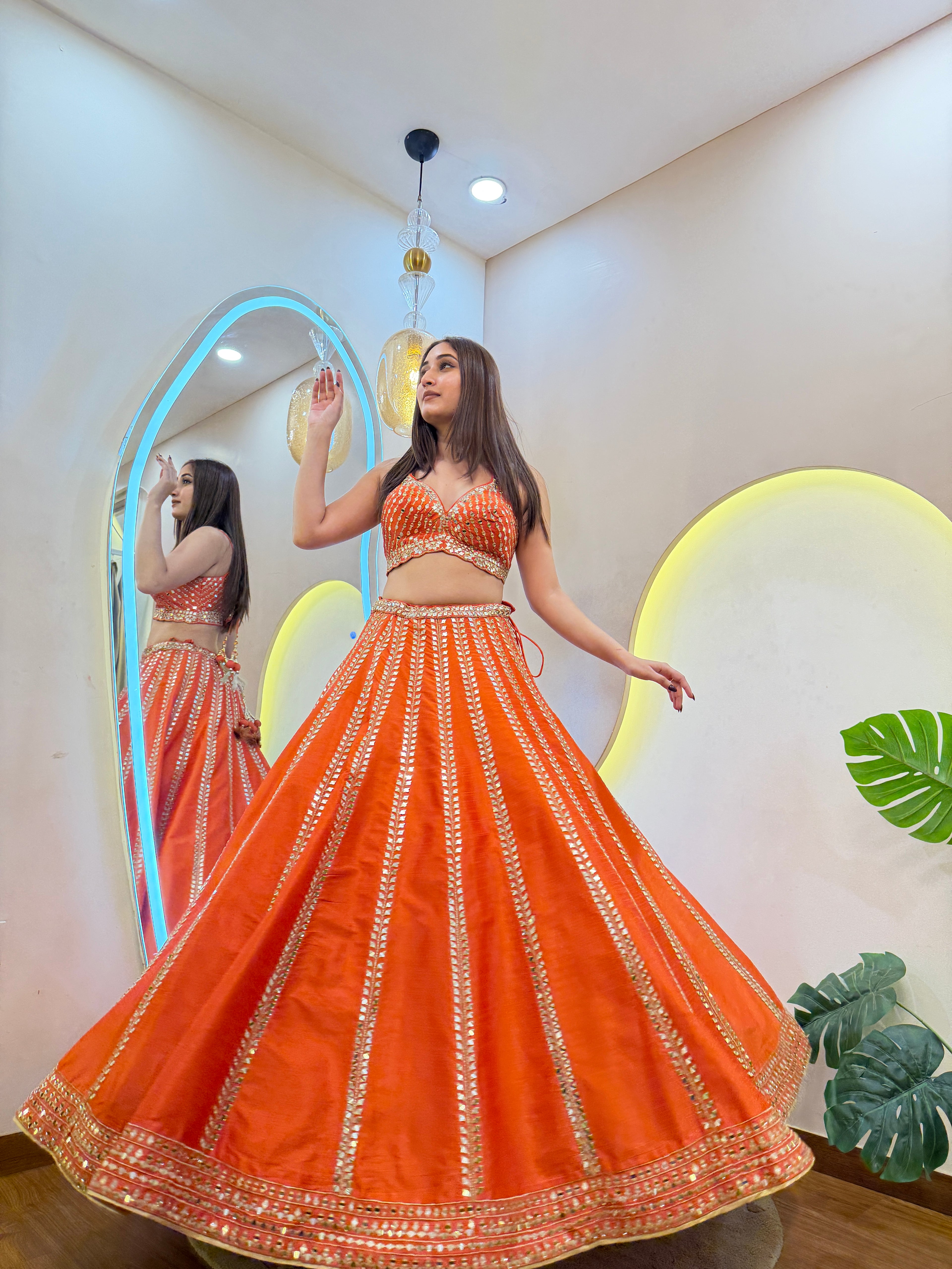 D417   LEHNGA CHOLI