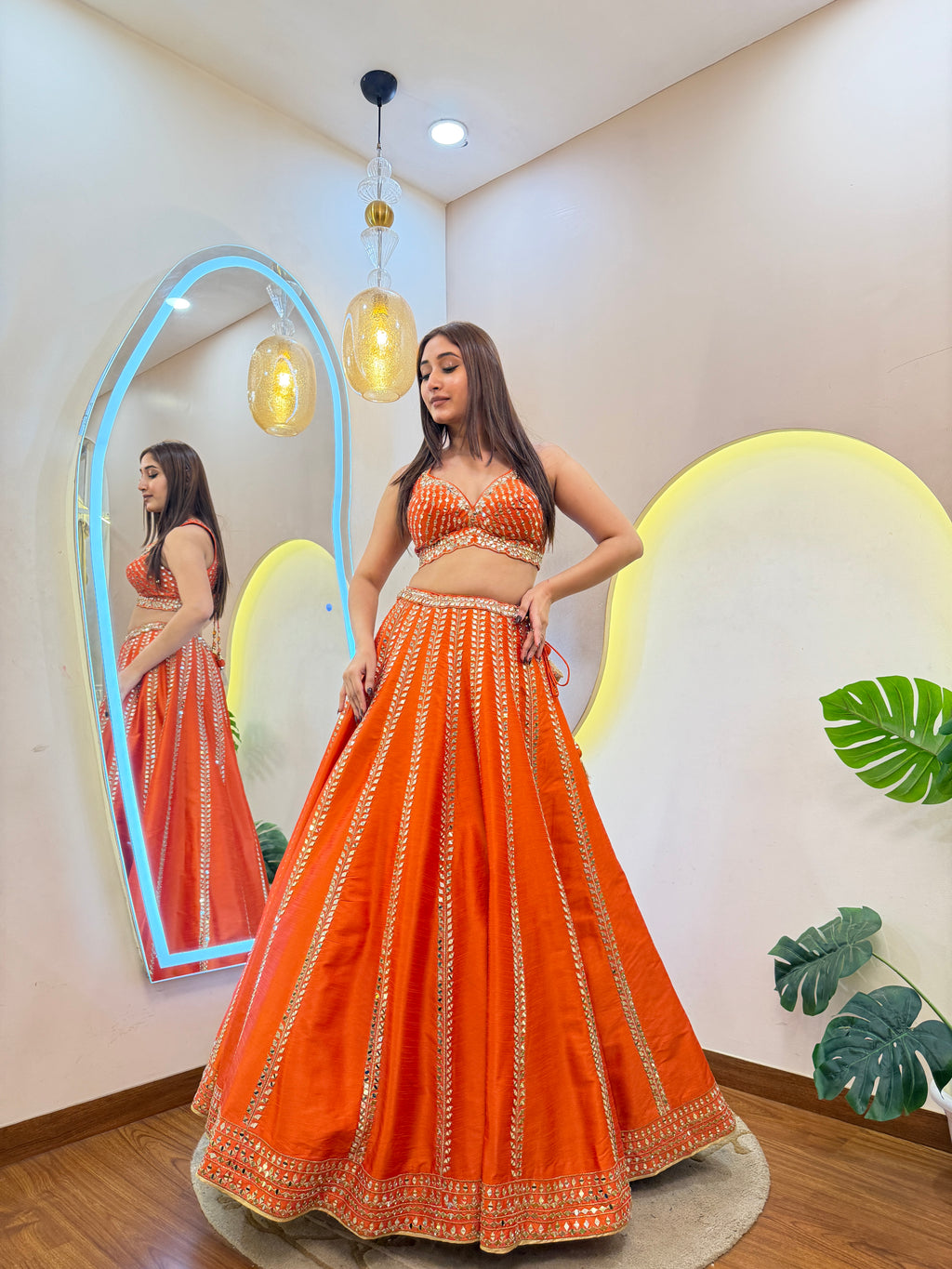 D417   LEHNGA CHOLI
