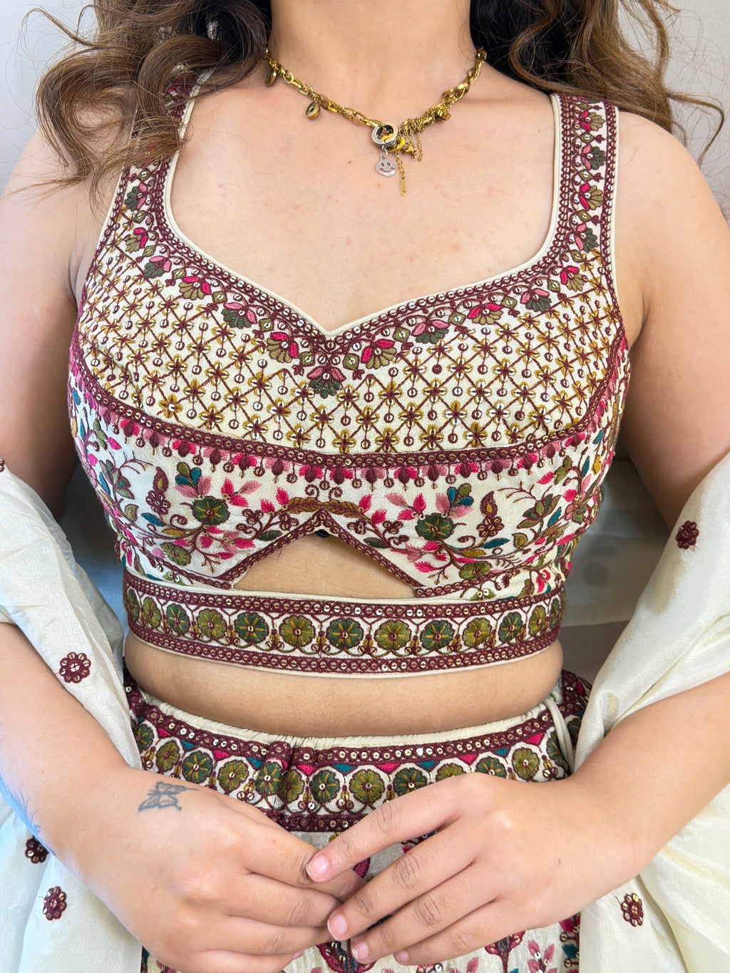 D302 LEHNGA CHOLI