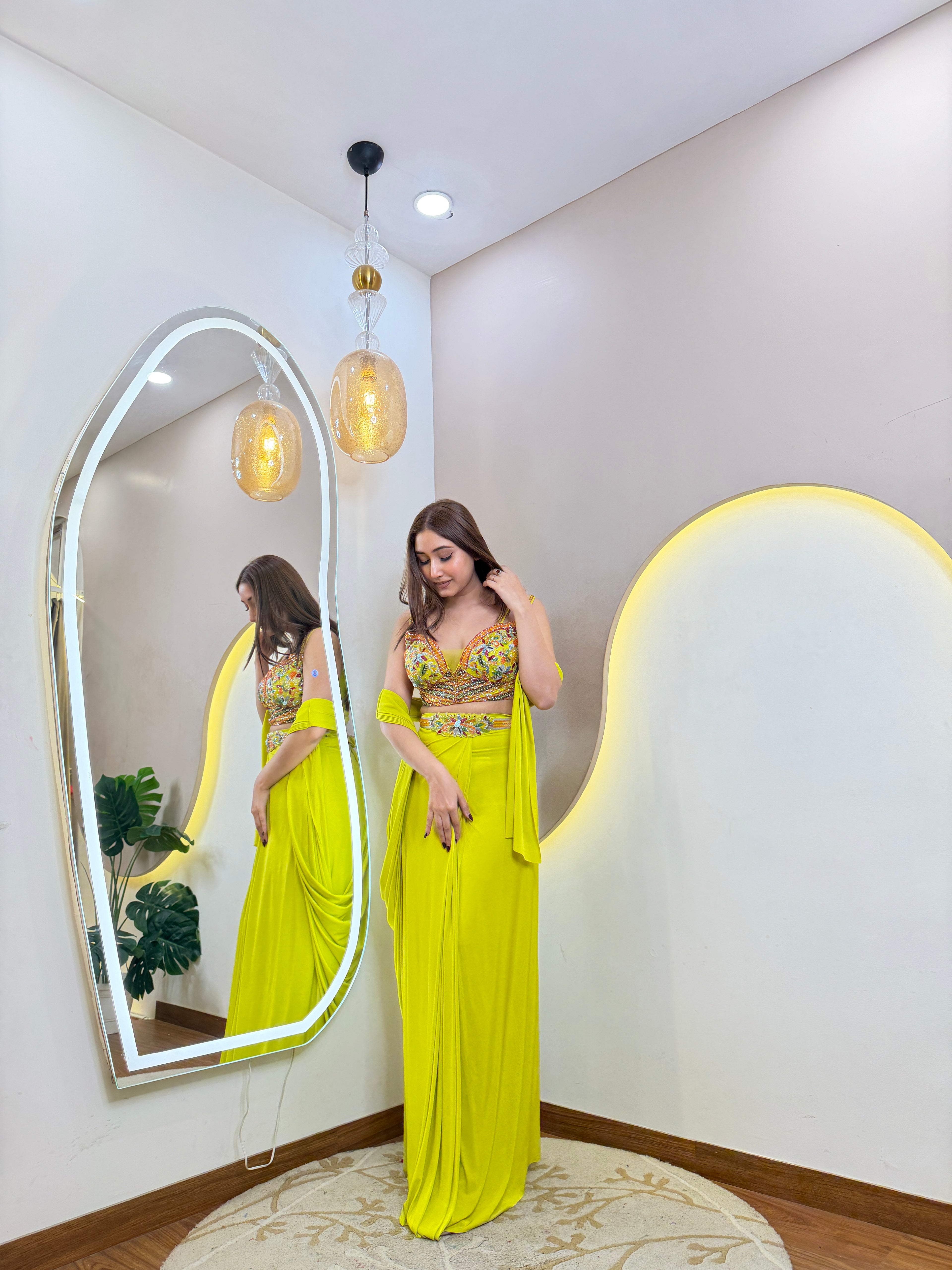 D640   DRAPE SAREE
