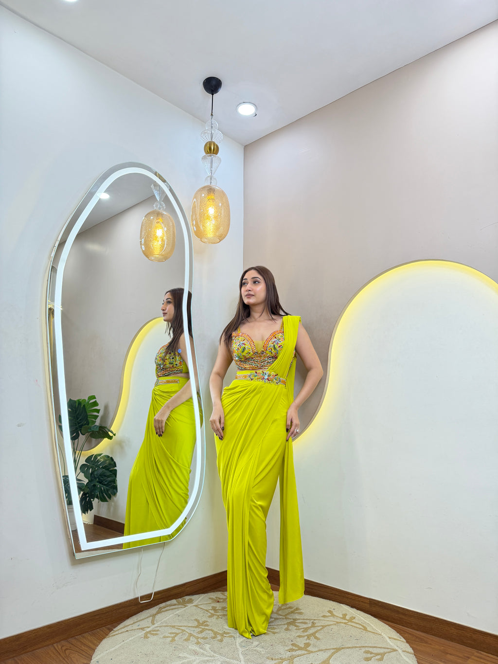 D640   DRAPE SAREE