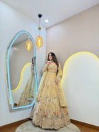 D394  Crop top skirt