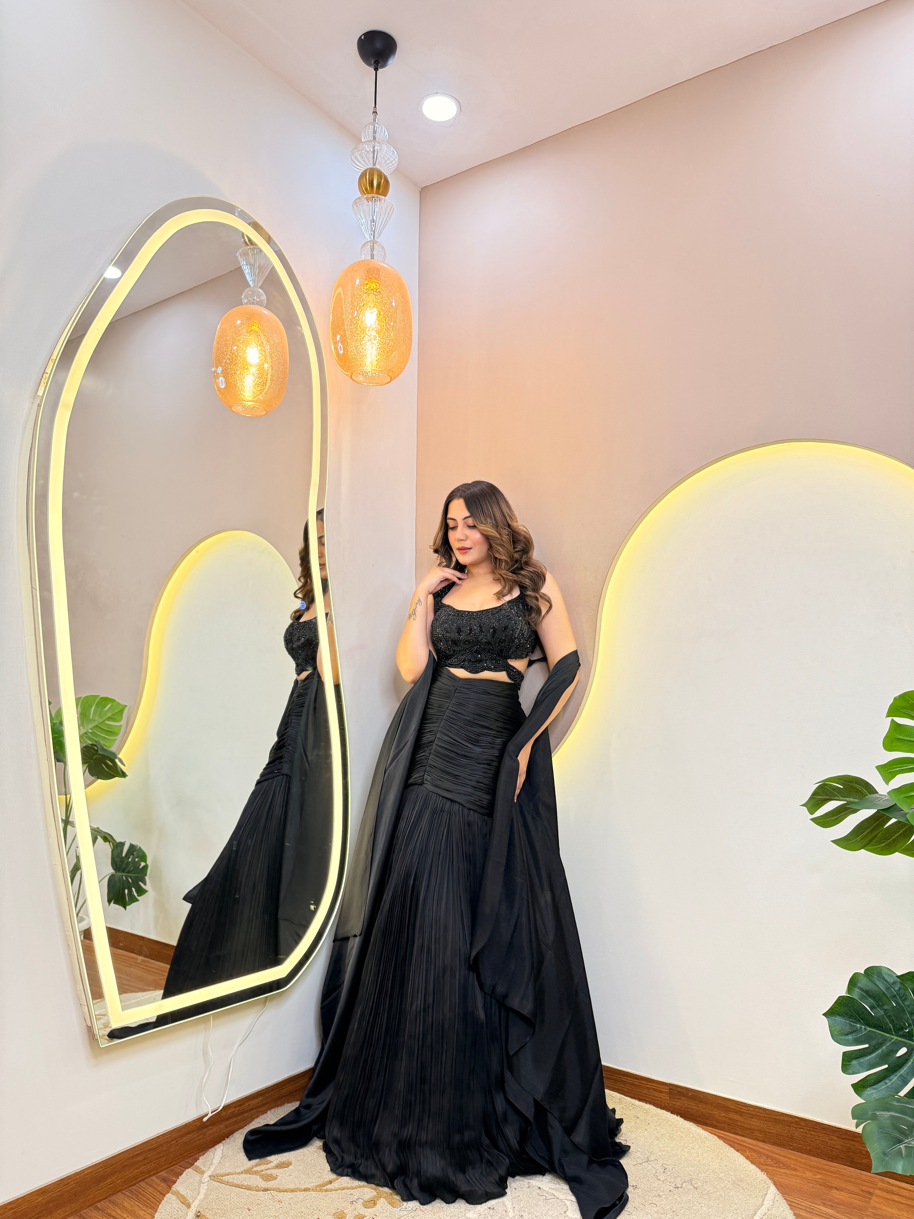 “RUHANI" FISH CUT LEHNGA