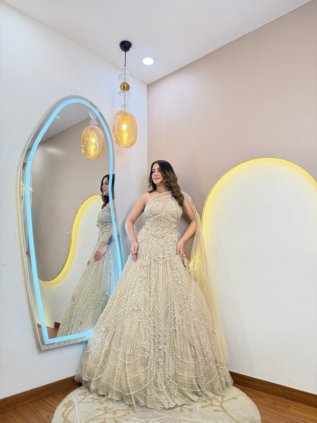 D385   CROP TOP SKIRT