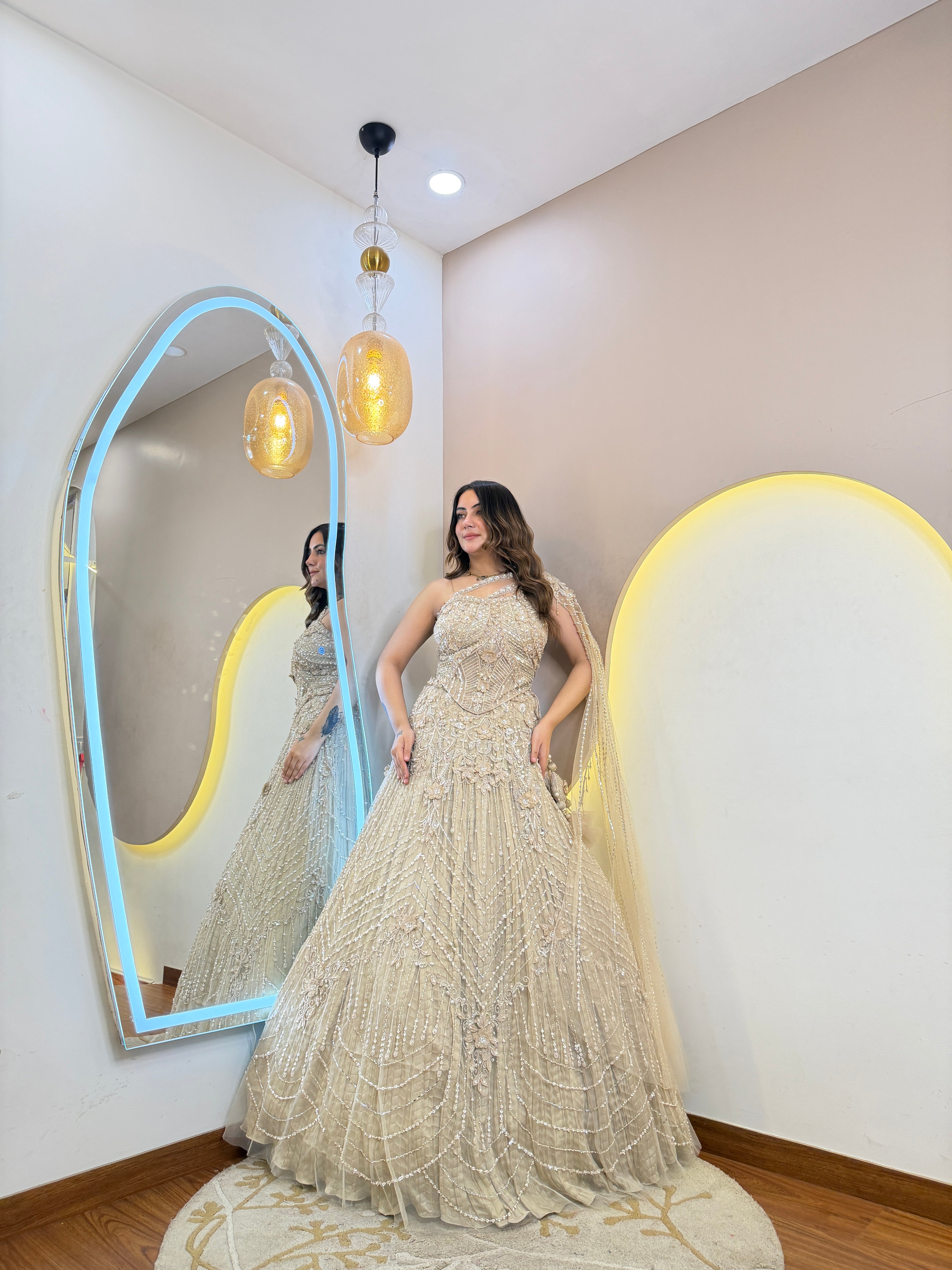 D385   CROP TOP SKIRT