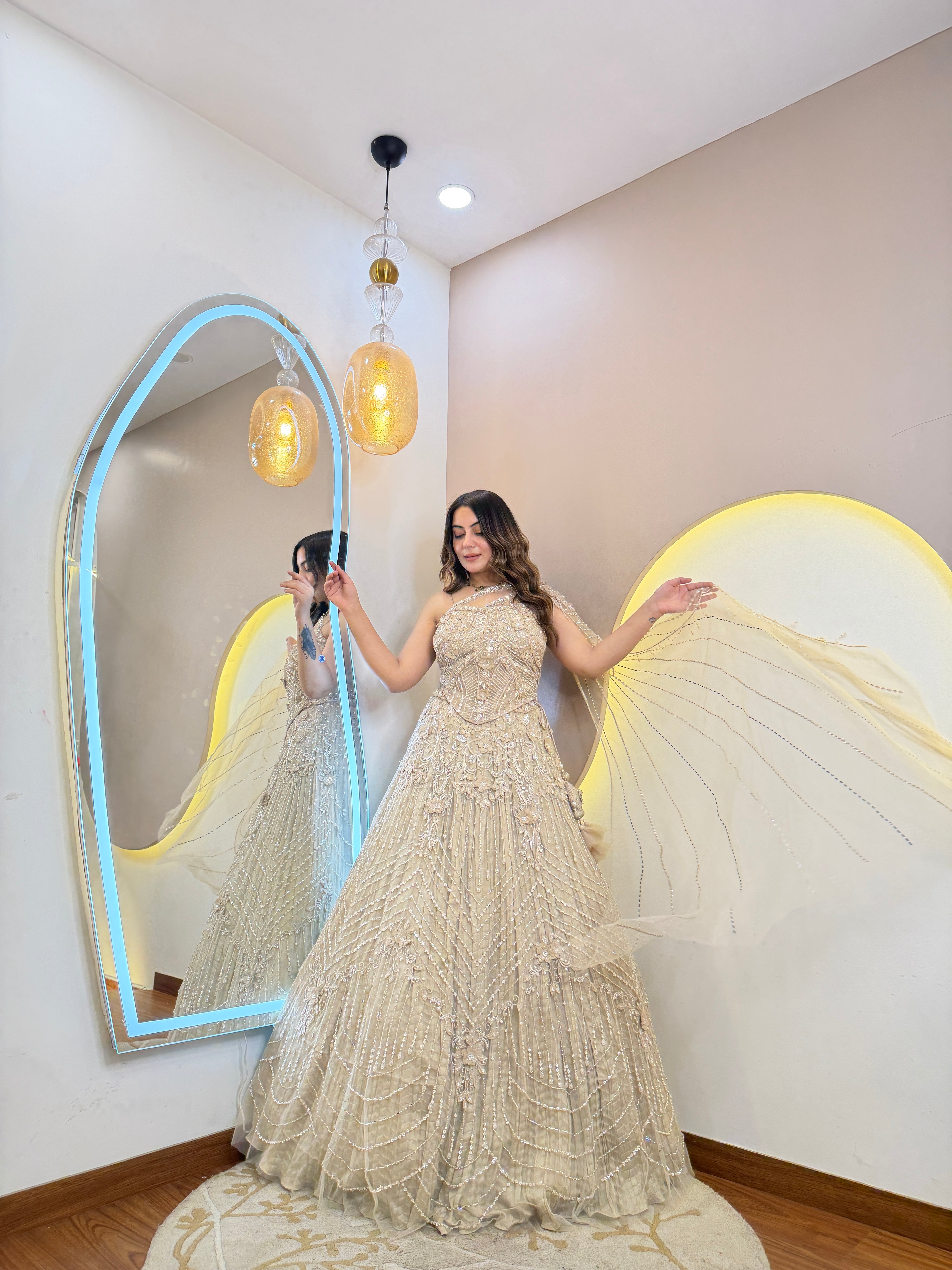 D385   CROP TOP SKIRT