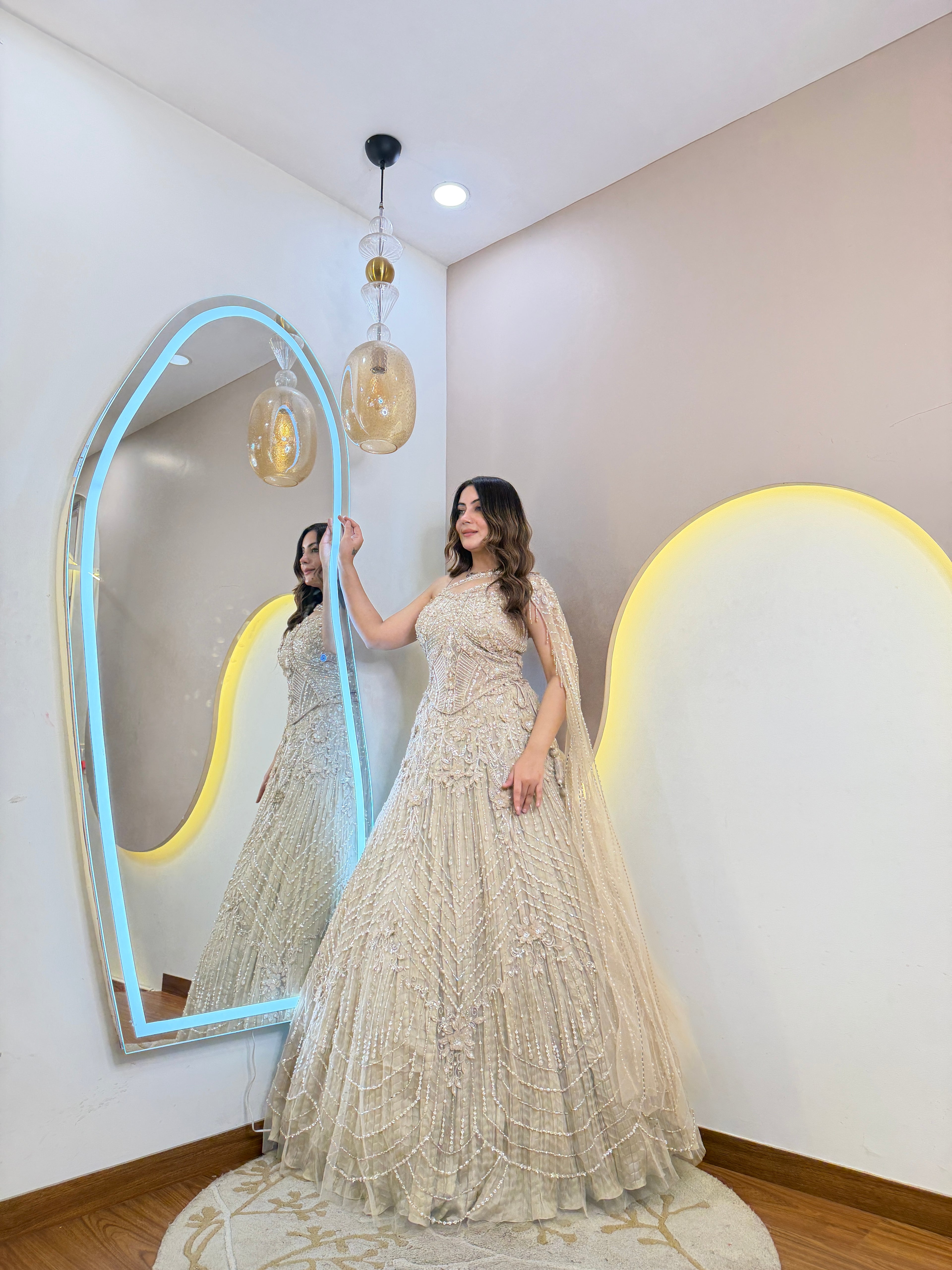 D385   CROP TOP SKIRT