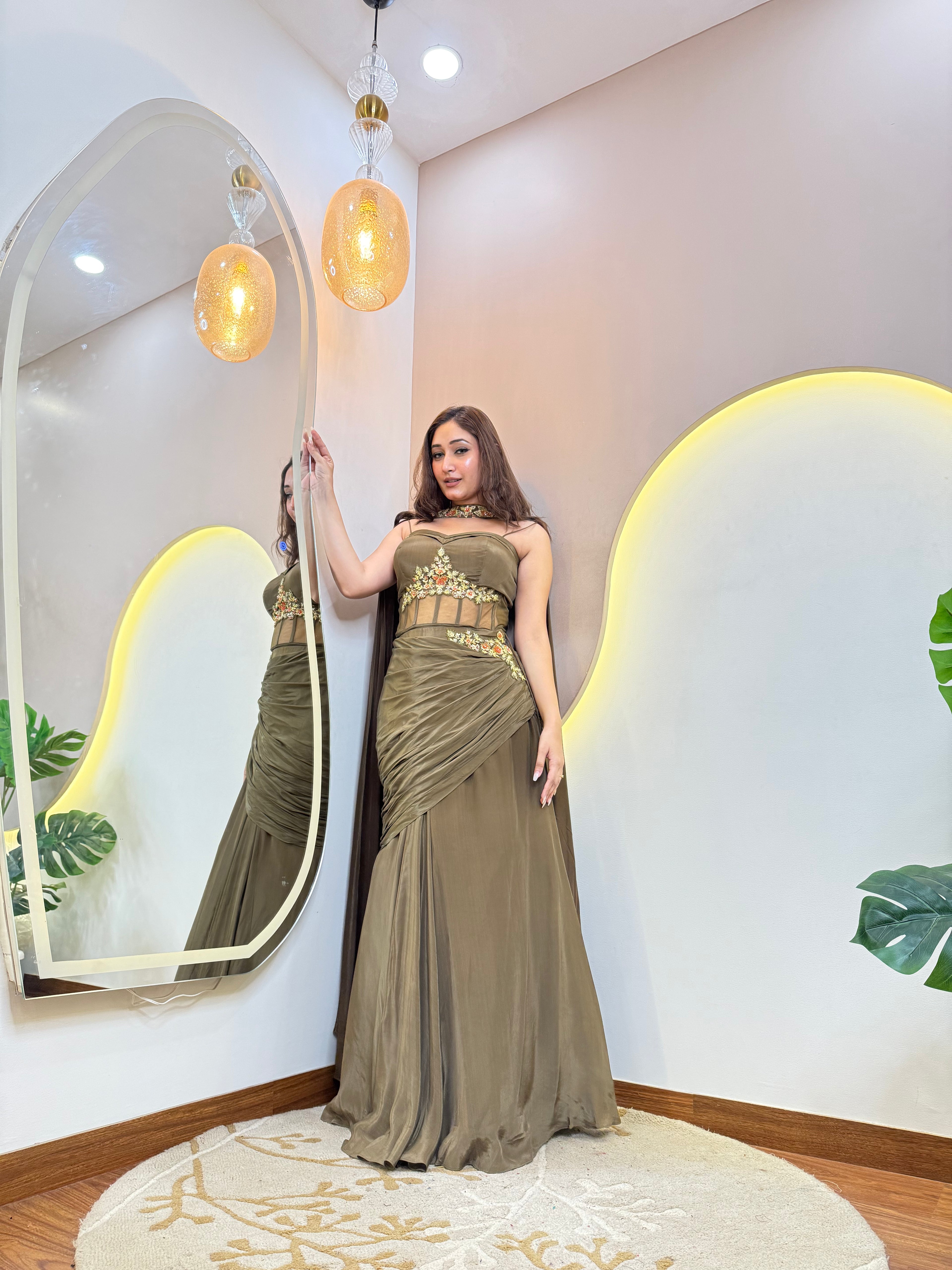 "YASMEEN" PARTYWEAR GOWN