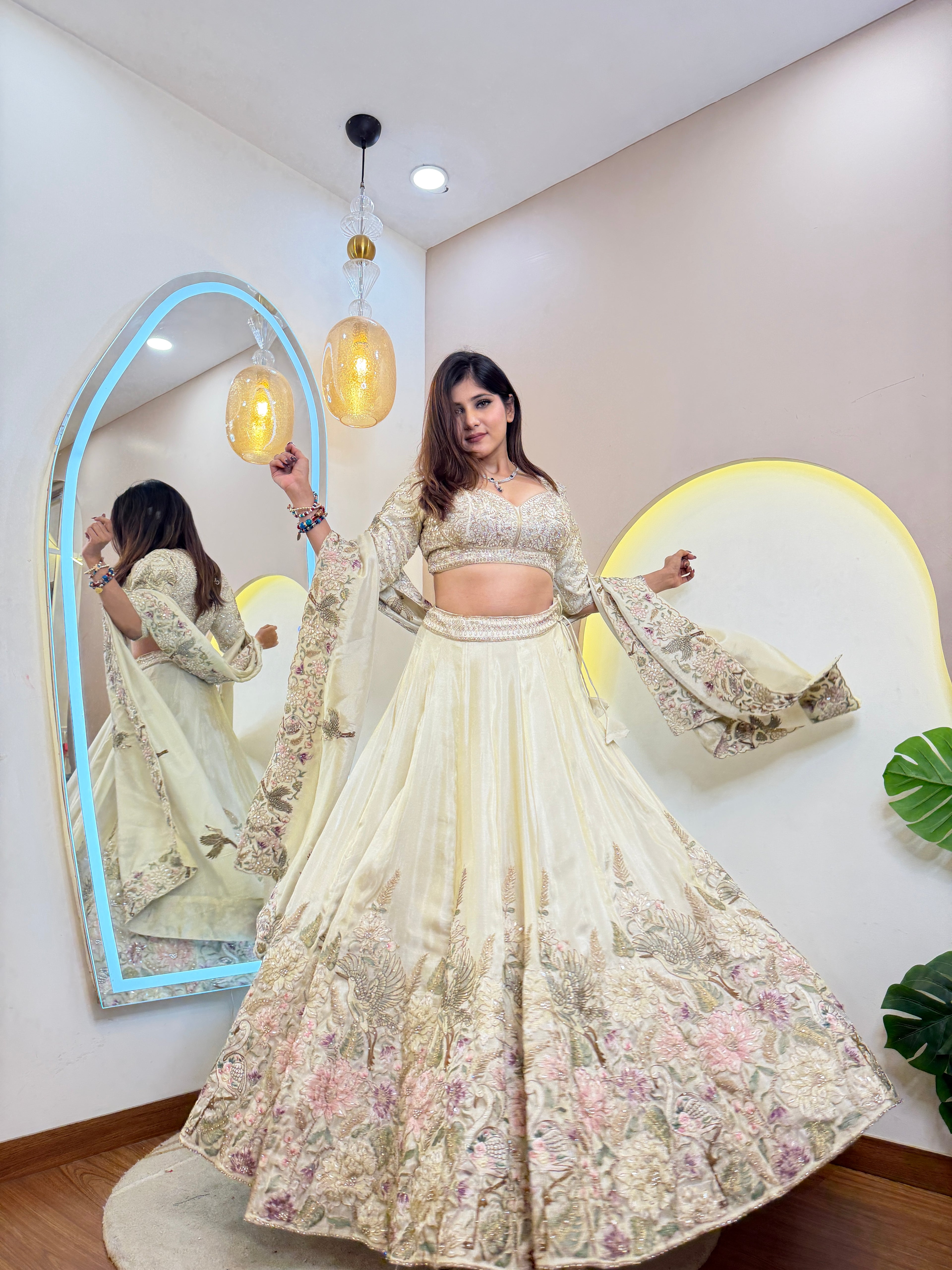 D414  LEHNGA CHOLI