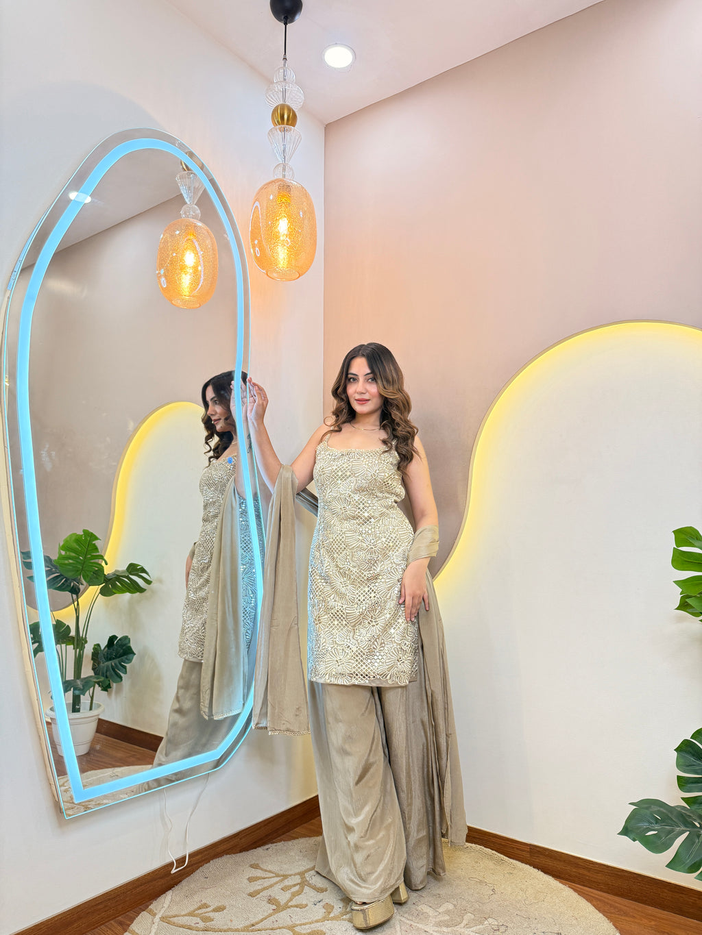 Cd909 SHALINI OUTFIT SHARARA SUIT
