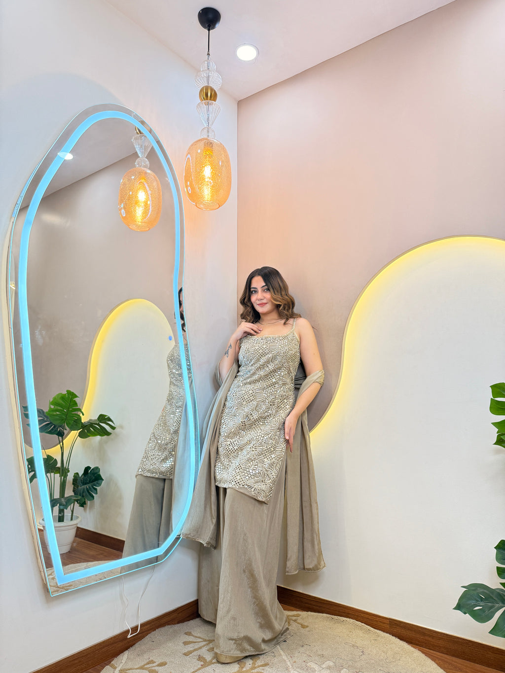Cd909 SHALINI OUTFIT SHARARA SUIT