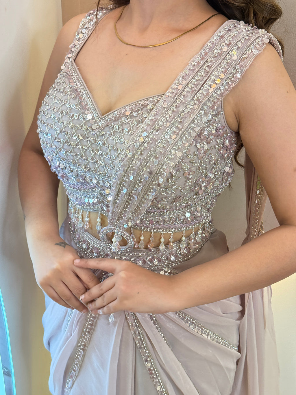 ZAHRAH OUTFIT  DRAPE SAREE