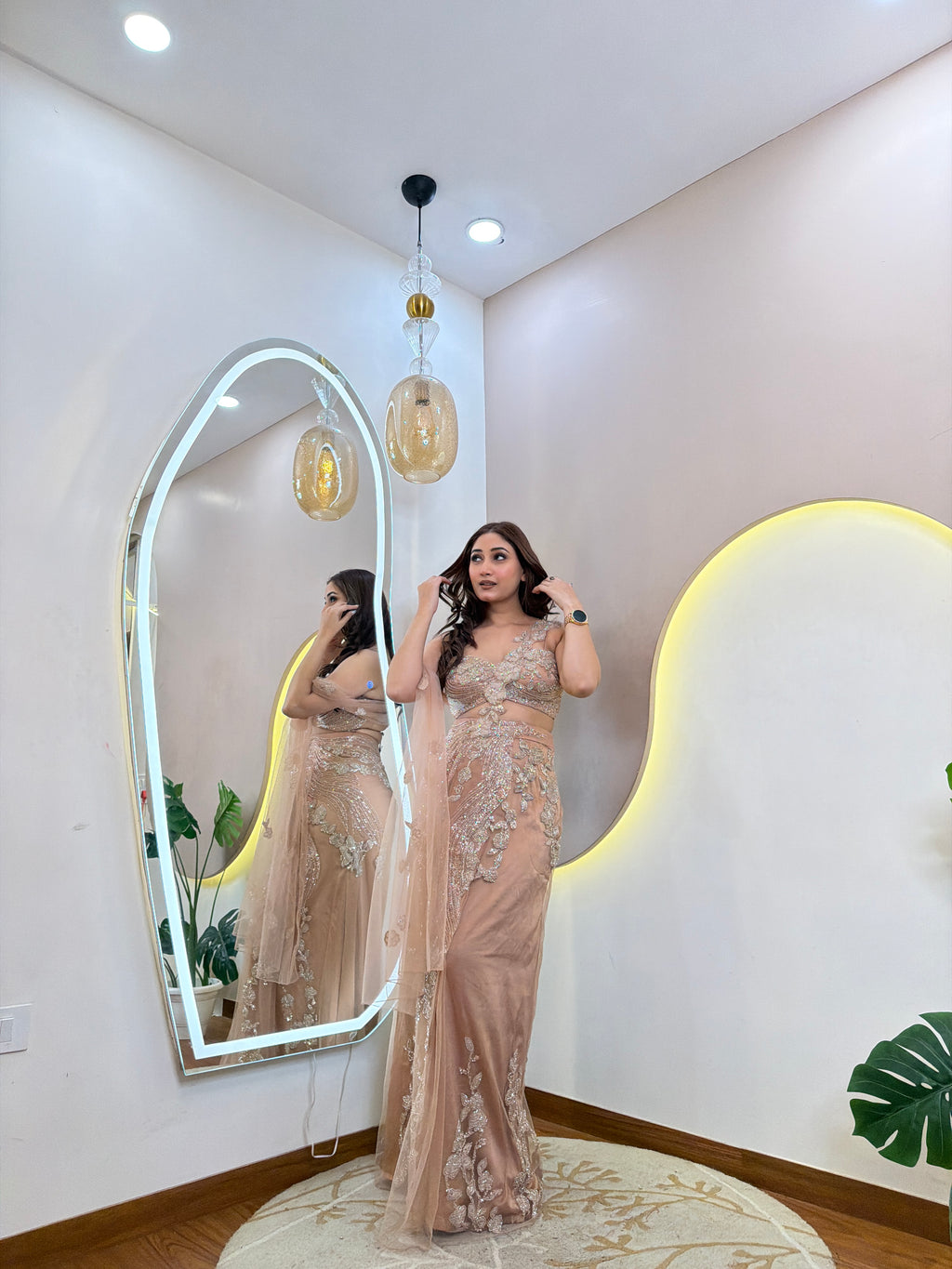 D659   OUTFIT  DRAPE SAREE