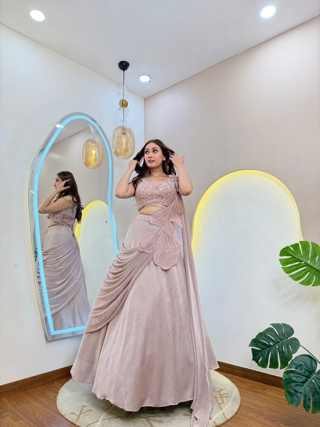 D663   LEHNGA CHOLI