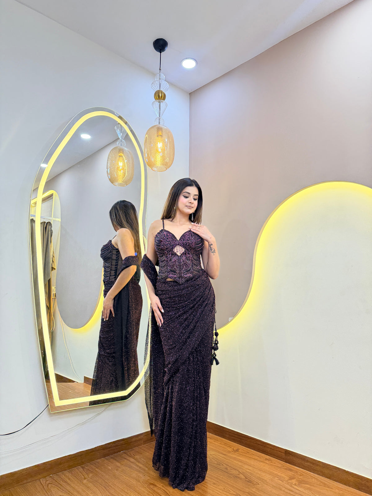 F194 AARFA REGAL PRE DRAPE SAREE