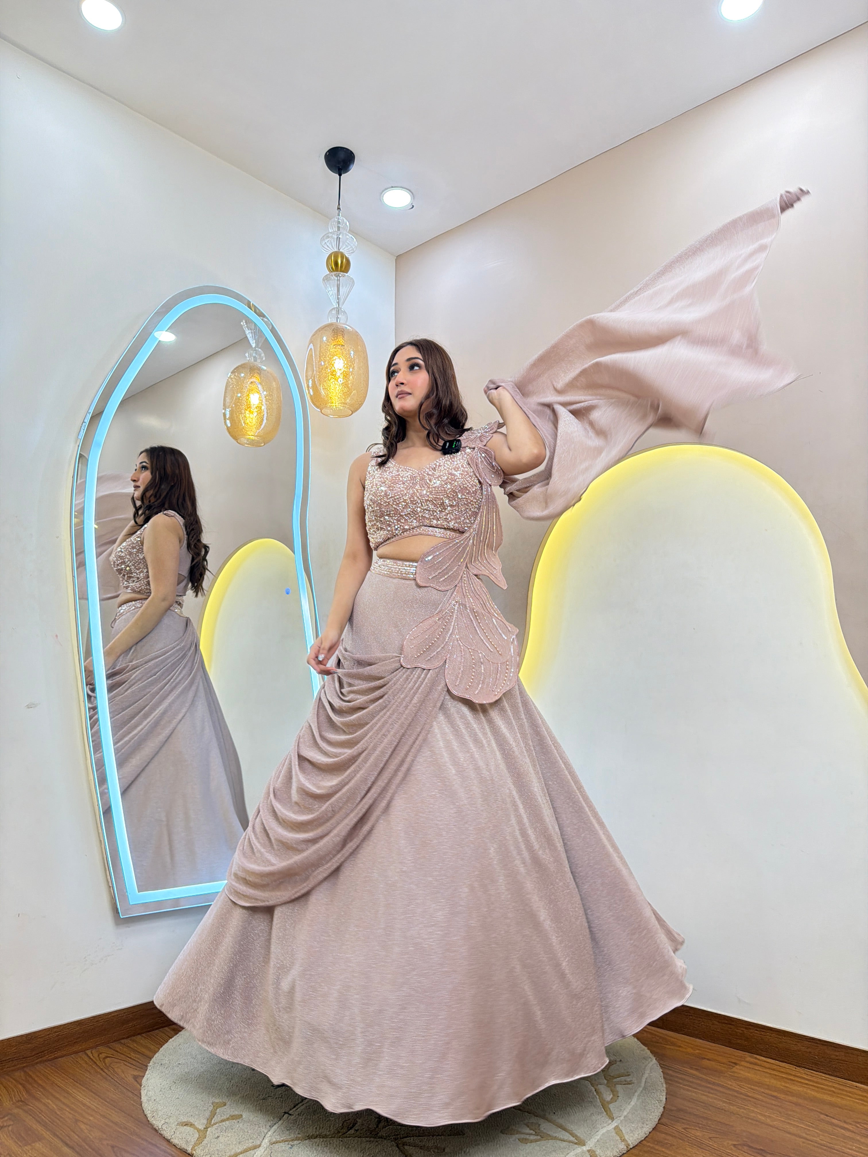 D663   LEHNGA CHOLI