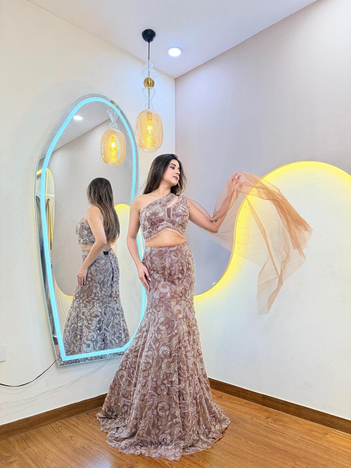 E466 AARFA REGAL LEHENGA