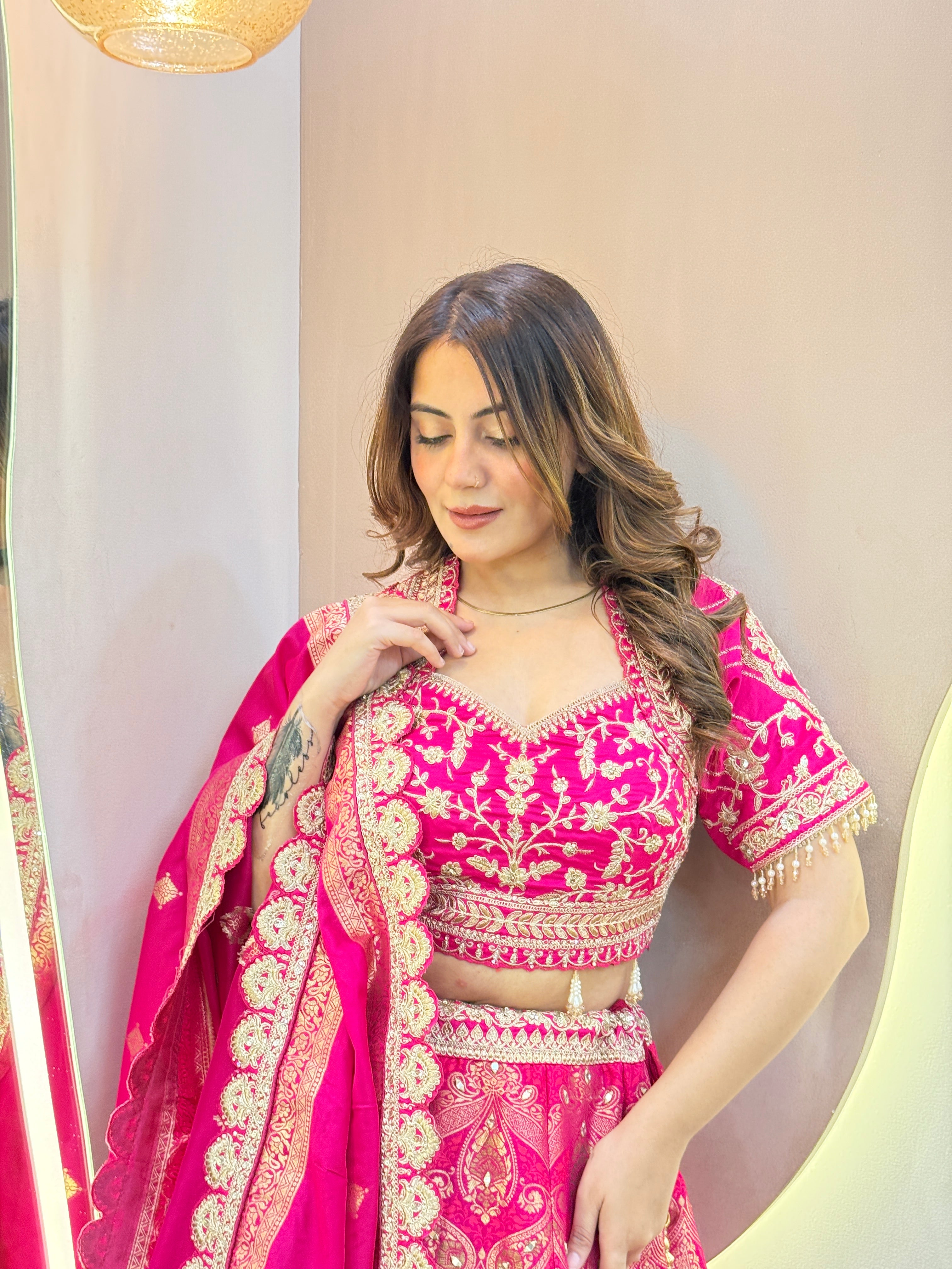 JAIPUR STYLE  OUTFIT LEHNGA CHOLI