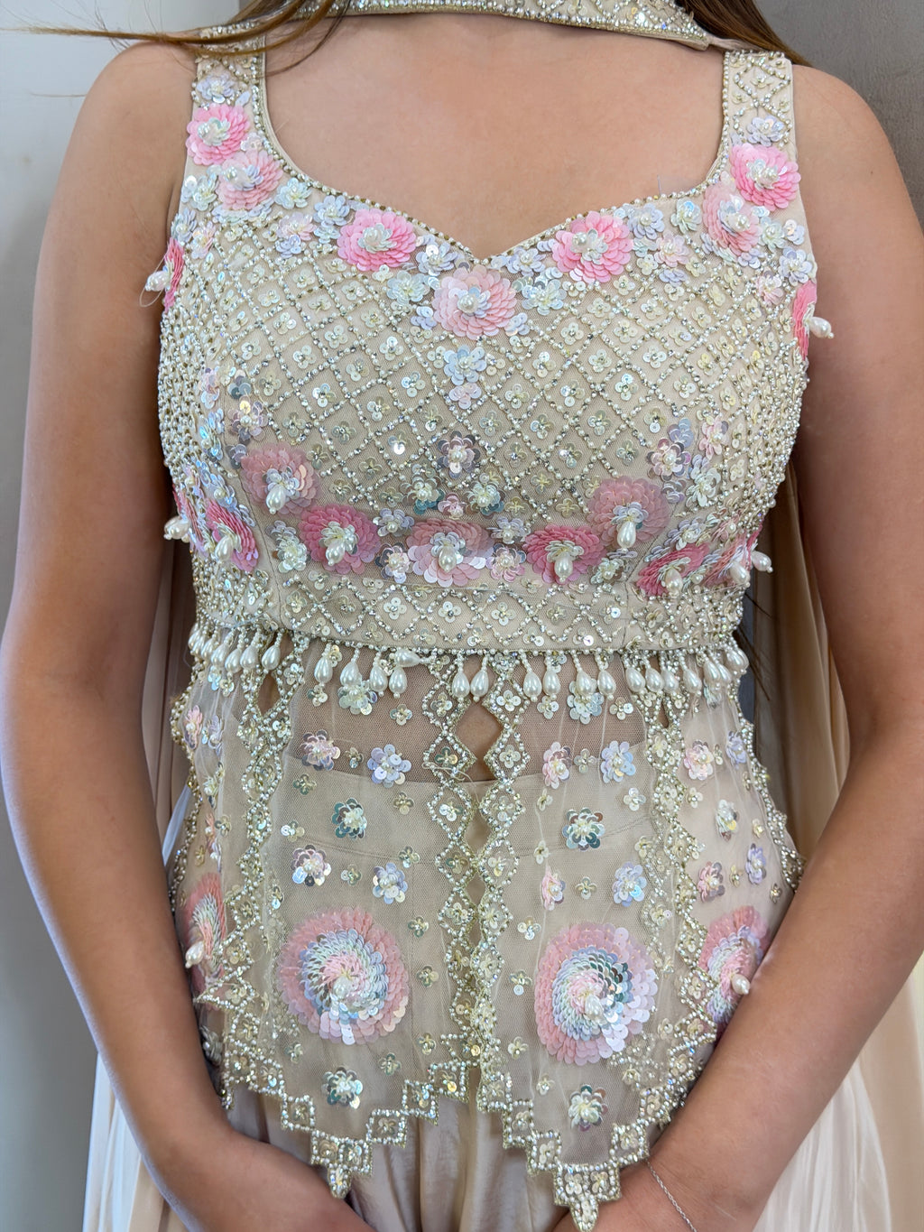 D716   SHARARA SUIT