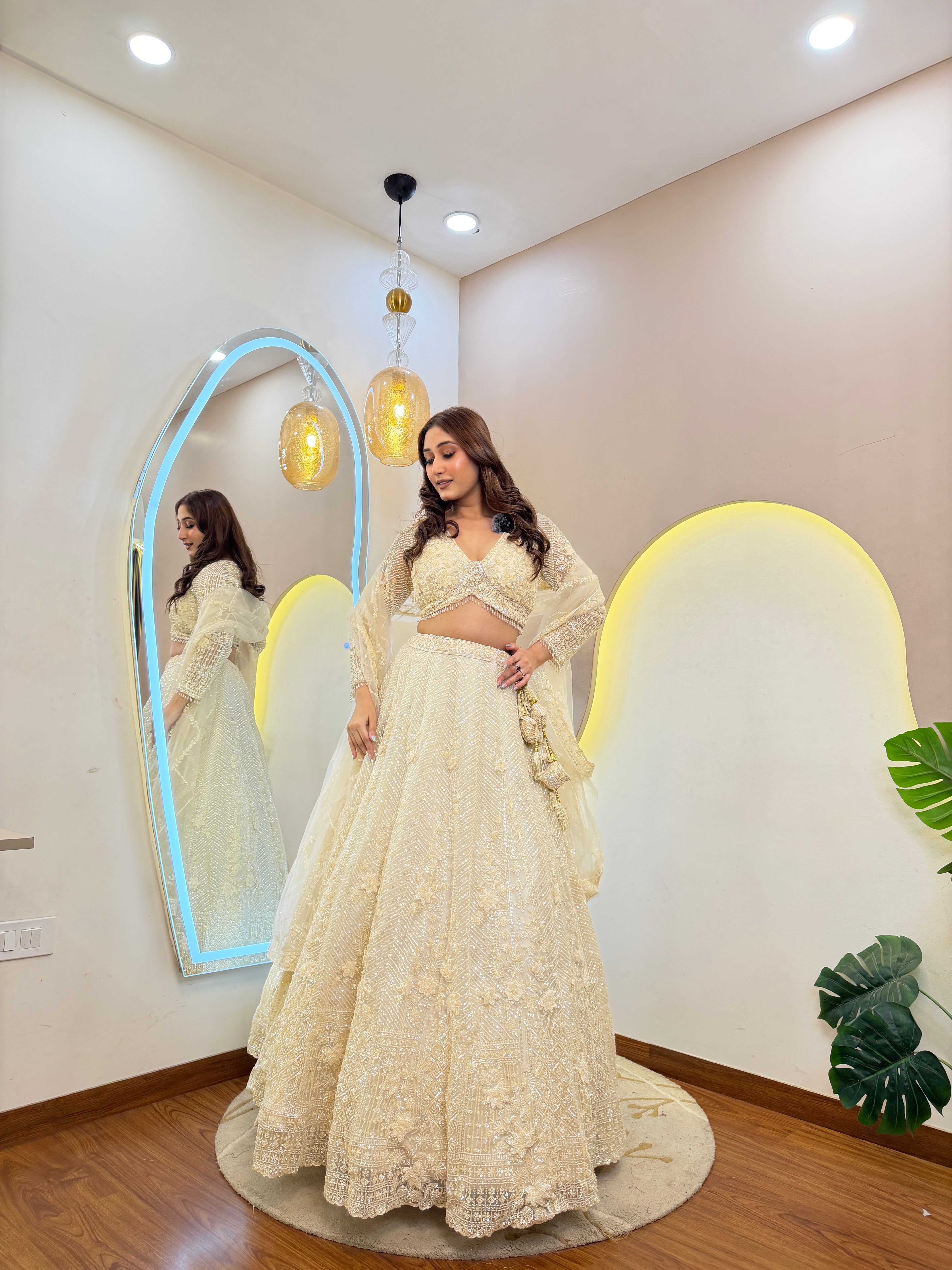 D635  LEHNGA CHOLI