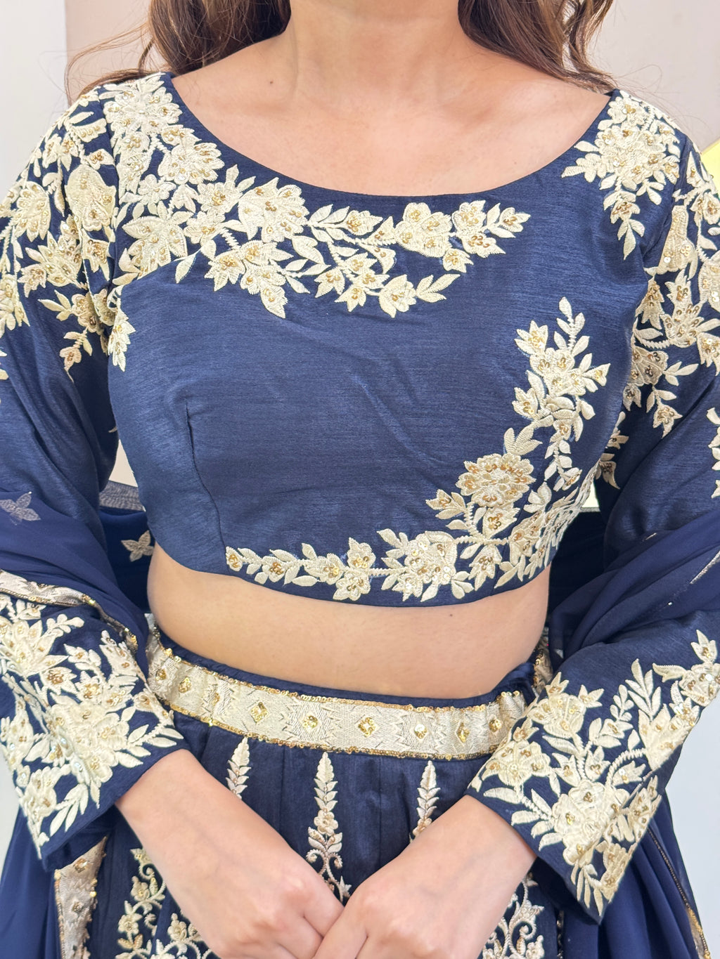 D378  LEHNGA CHOLI