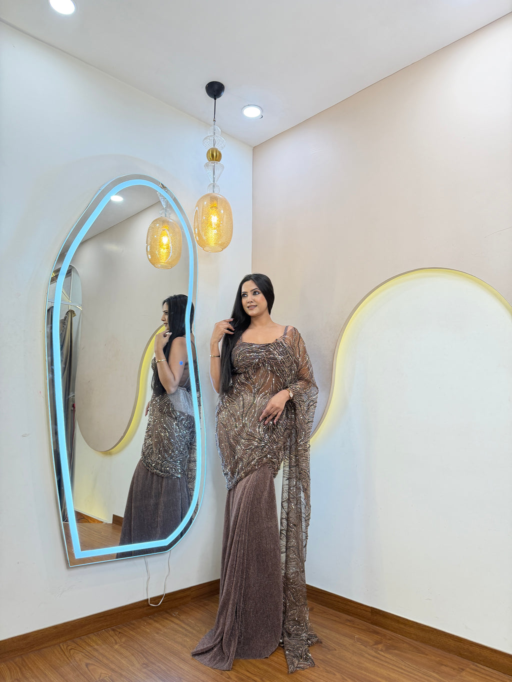 D831   DRAPE SAREE