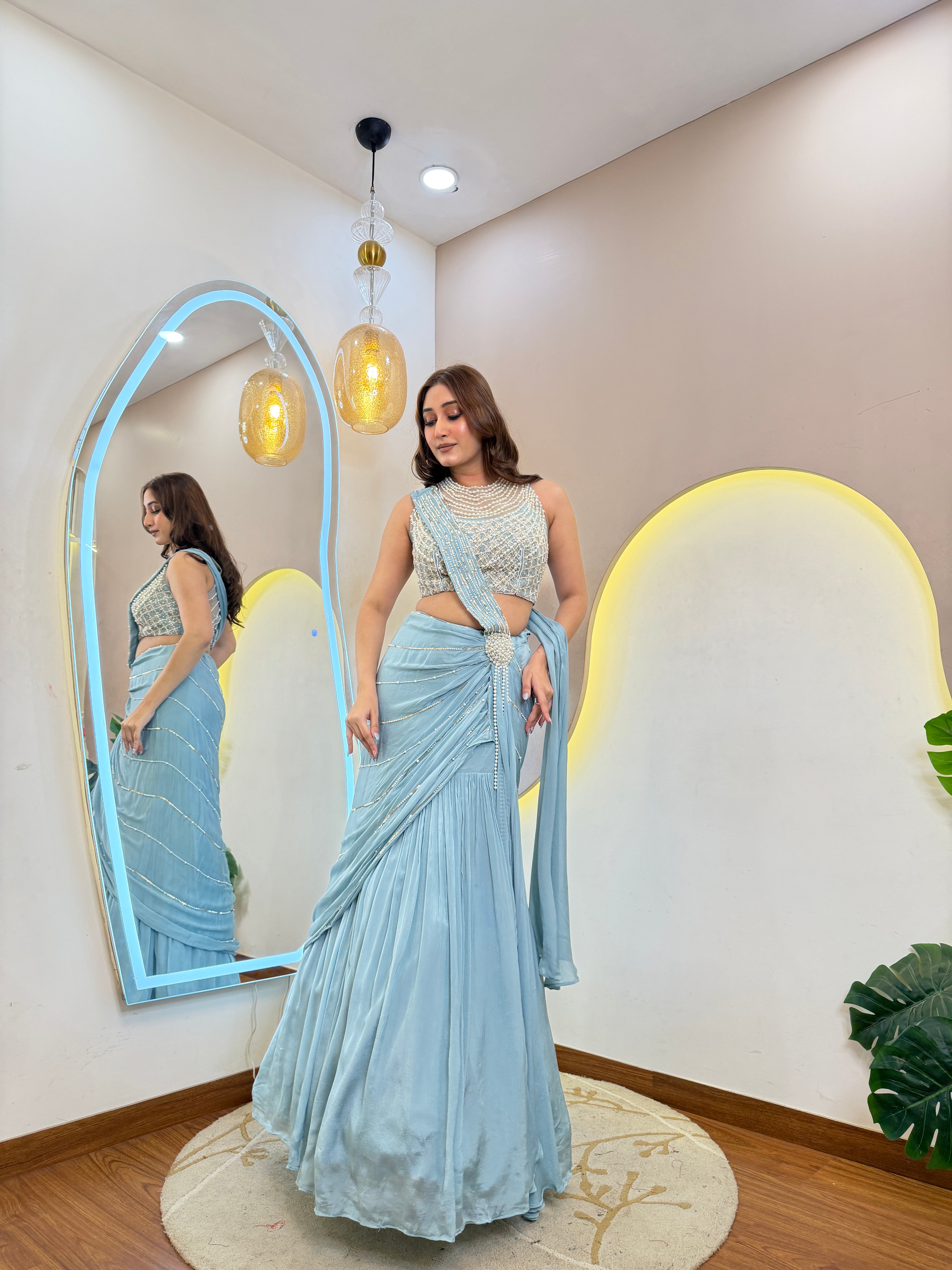 D160  CROP TOP SKIRT ATTACHED DUPATTA