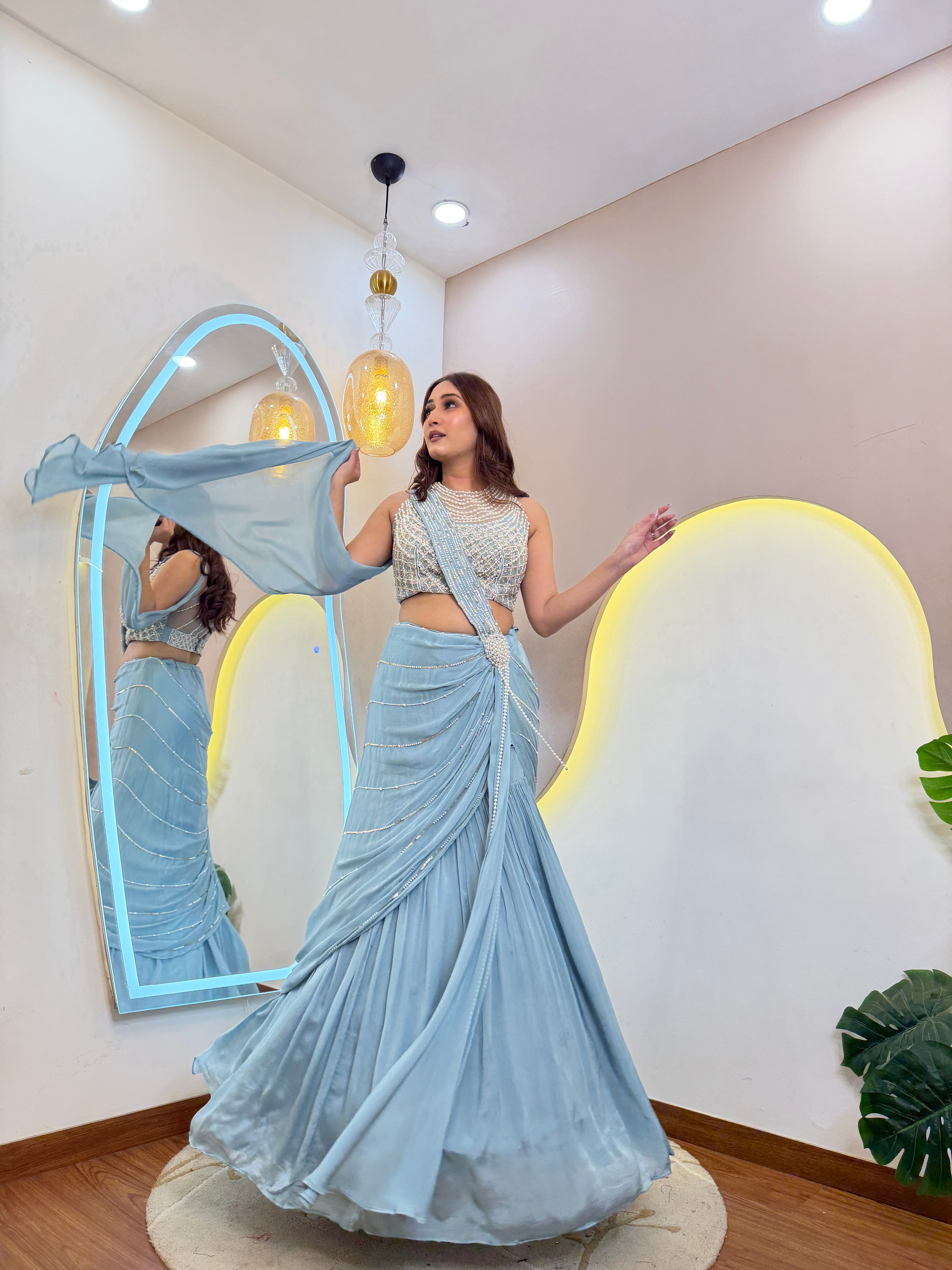 D160  CROP TOP SKIRT ATTACHED DUPATTA