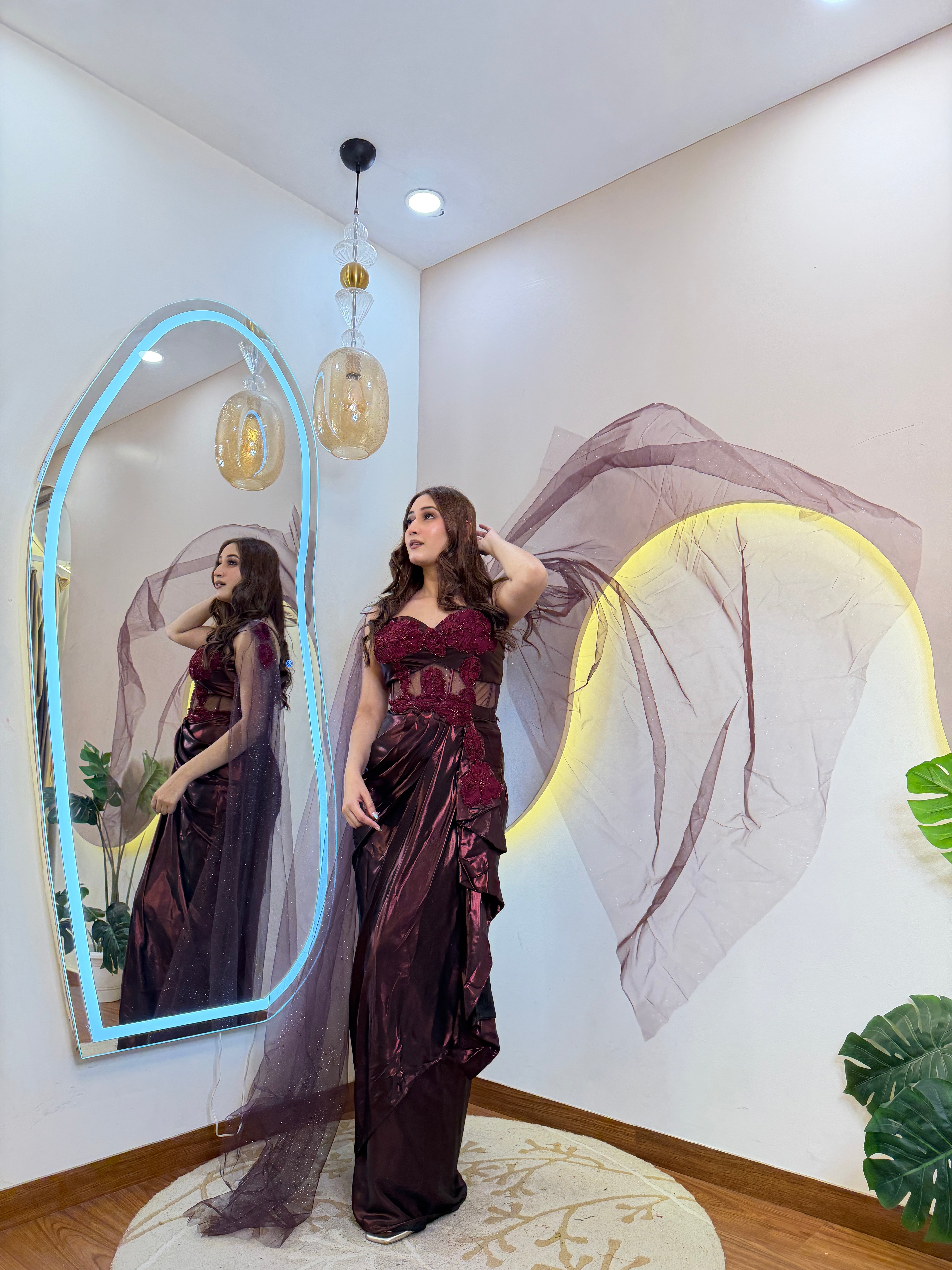 D672   OUTFIT   DRAPE SAREE