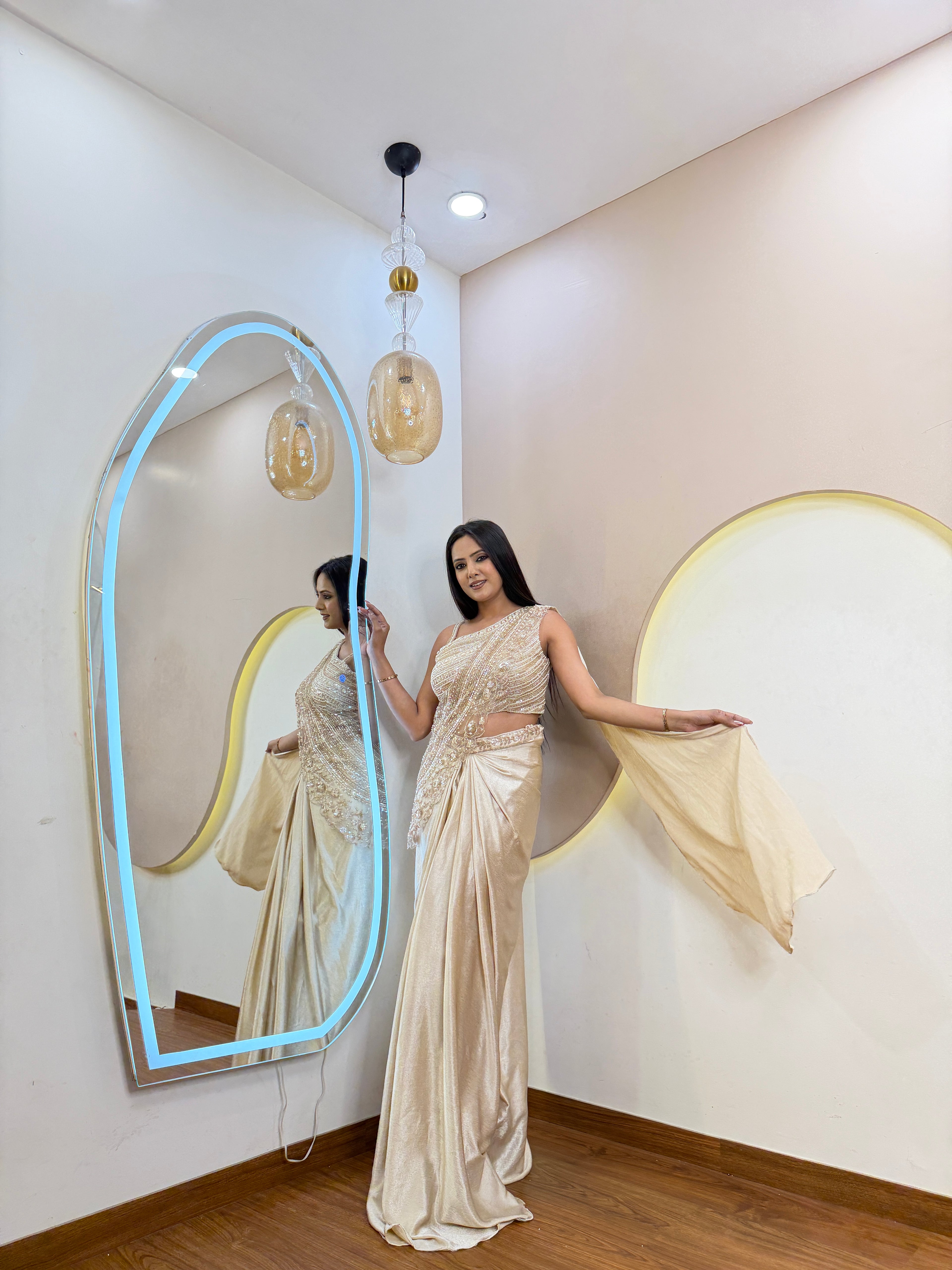 D24  DRAPE SAREE