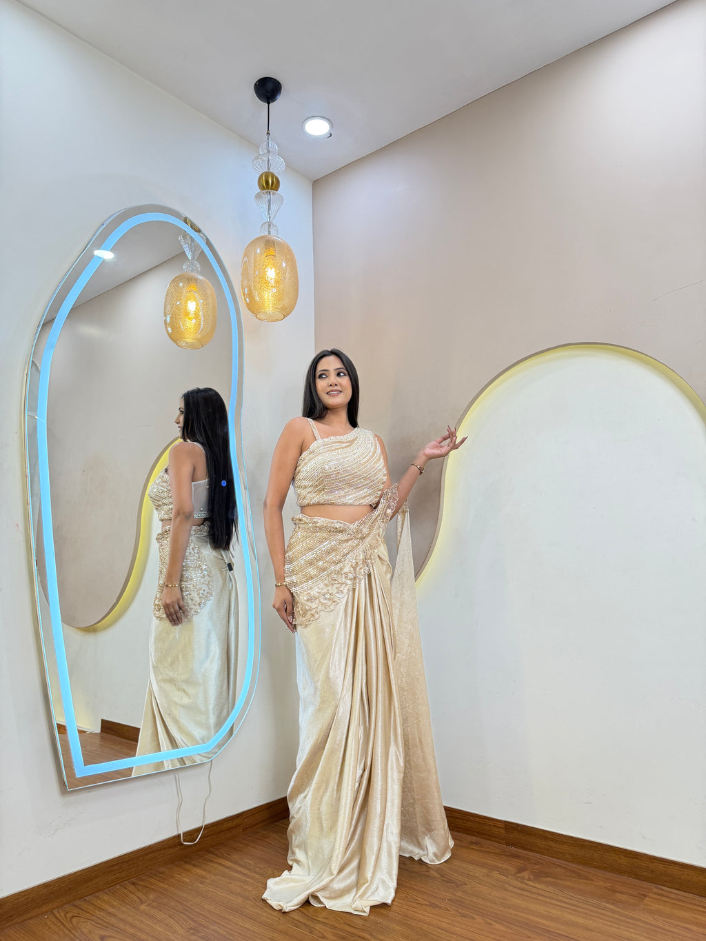 D24  DRAPE SAREE