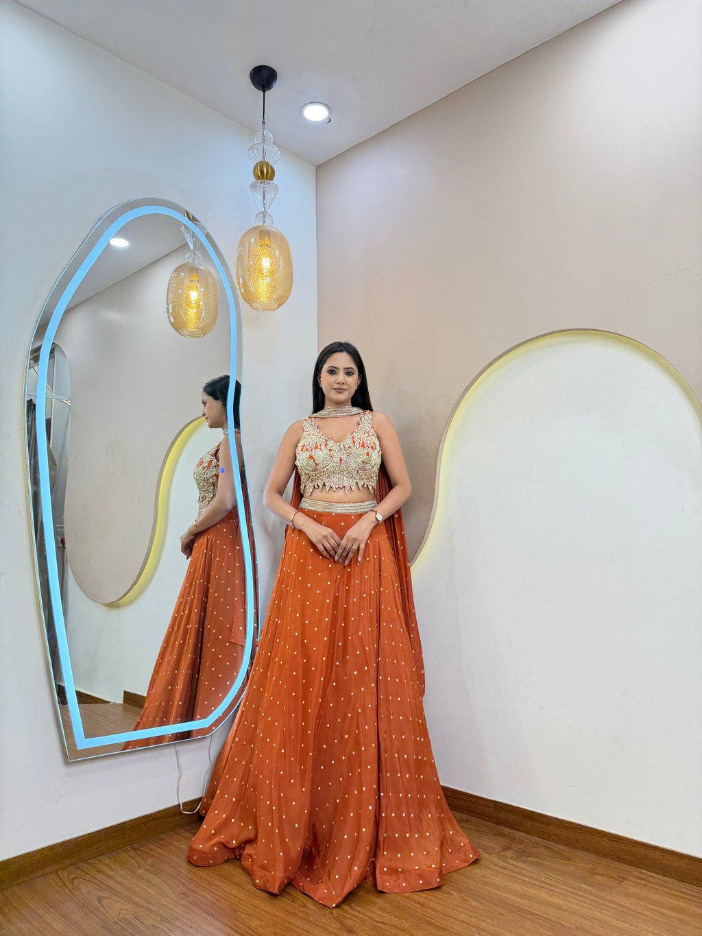D826  LEHNGA CHOLI