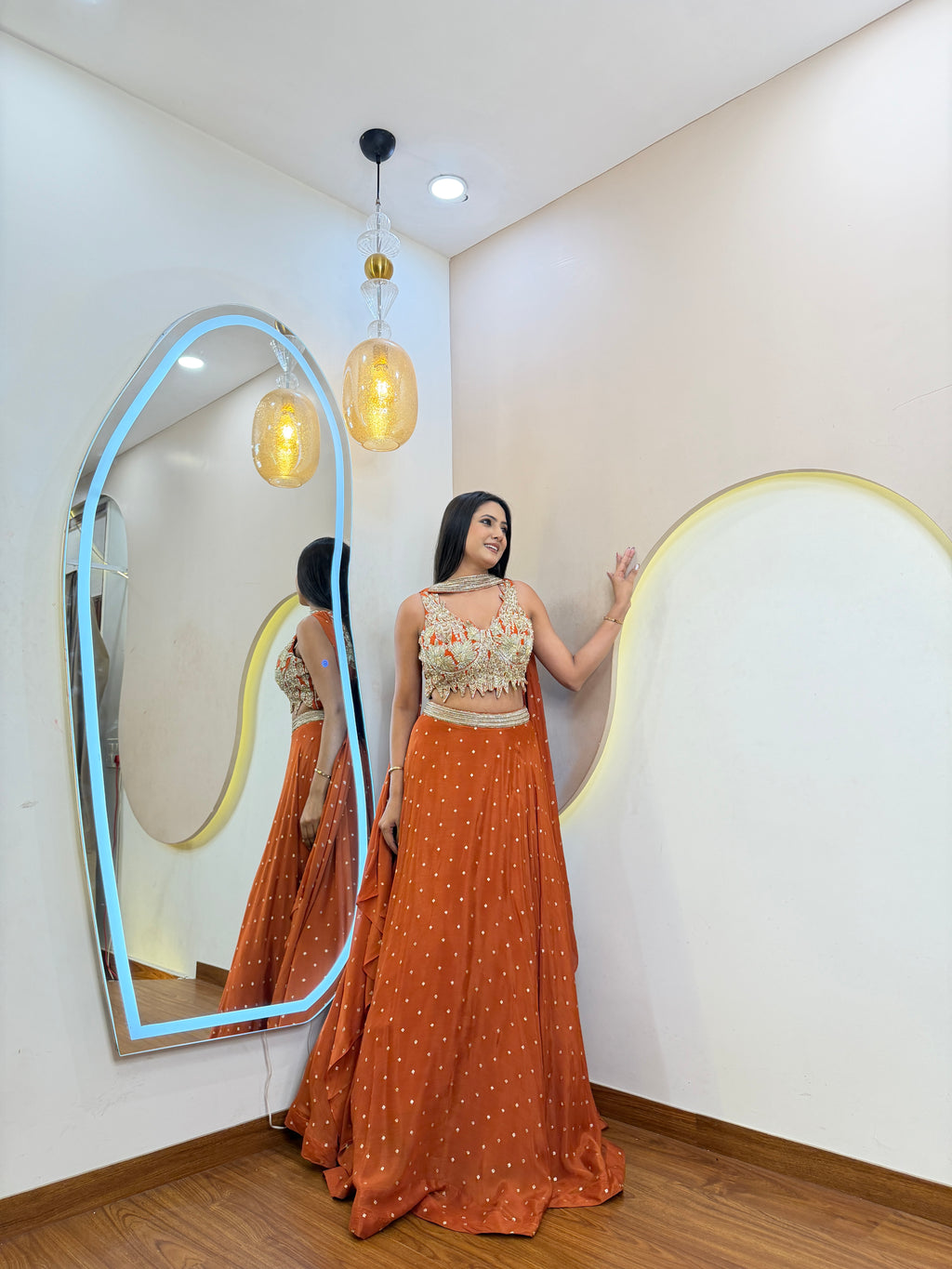 D826  LEHNGA CHOLI