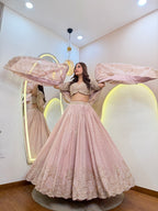 D689  LEHNGA CHOLI
