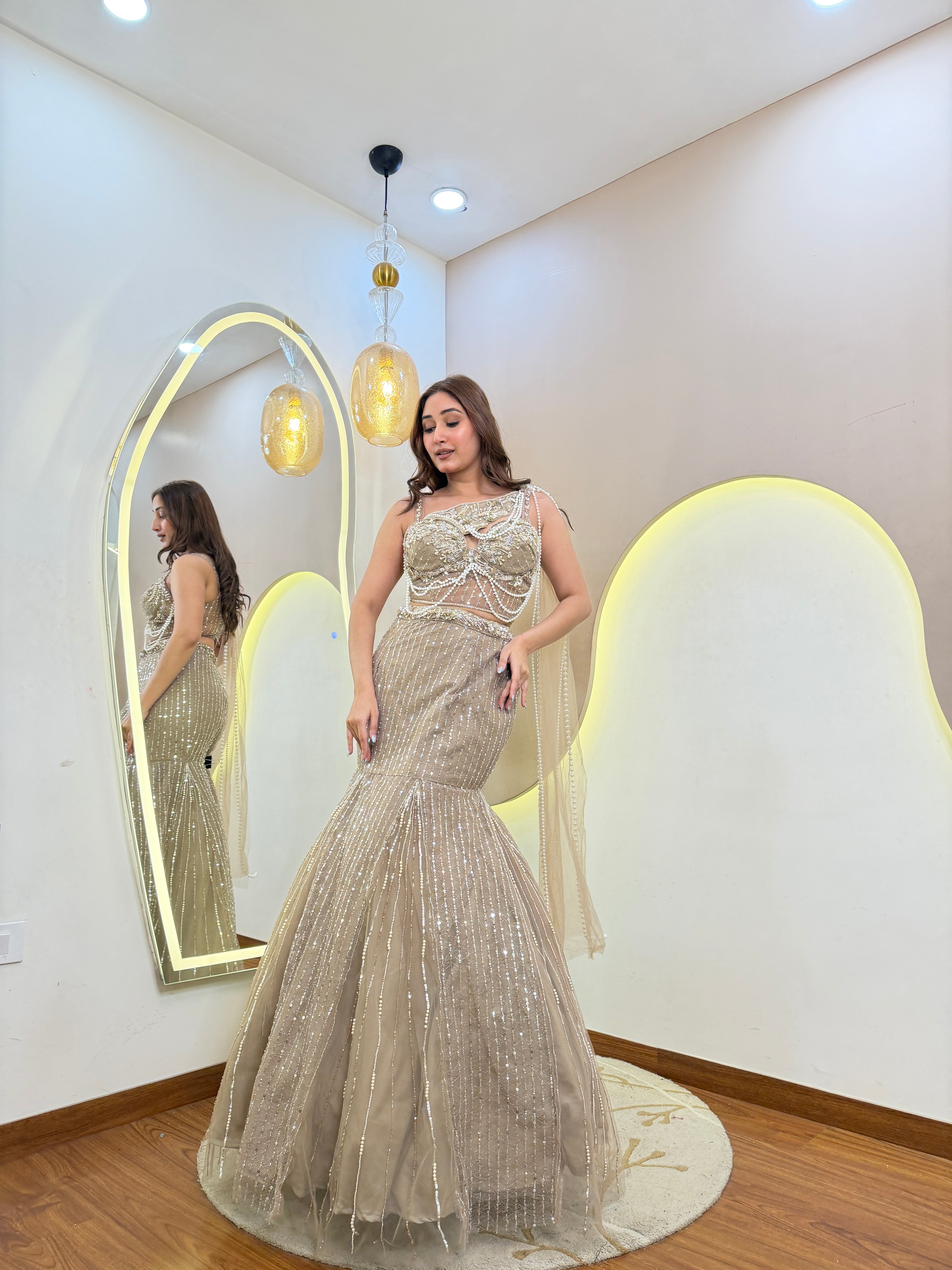 D669  Marmaid outfit style