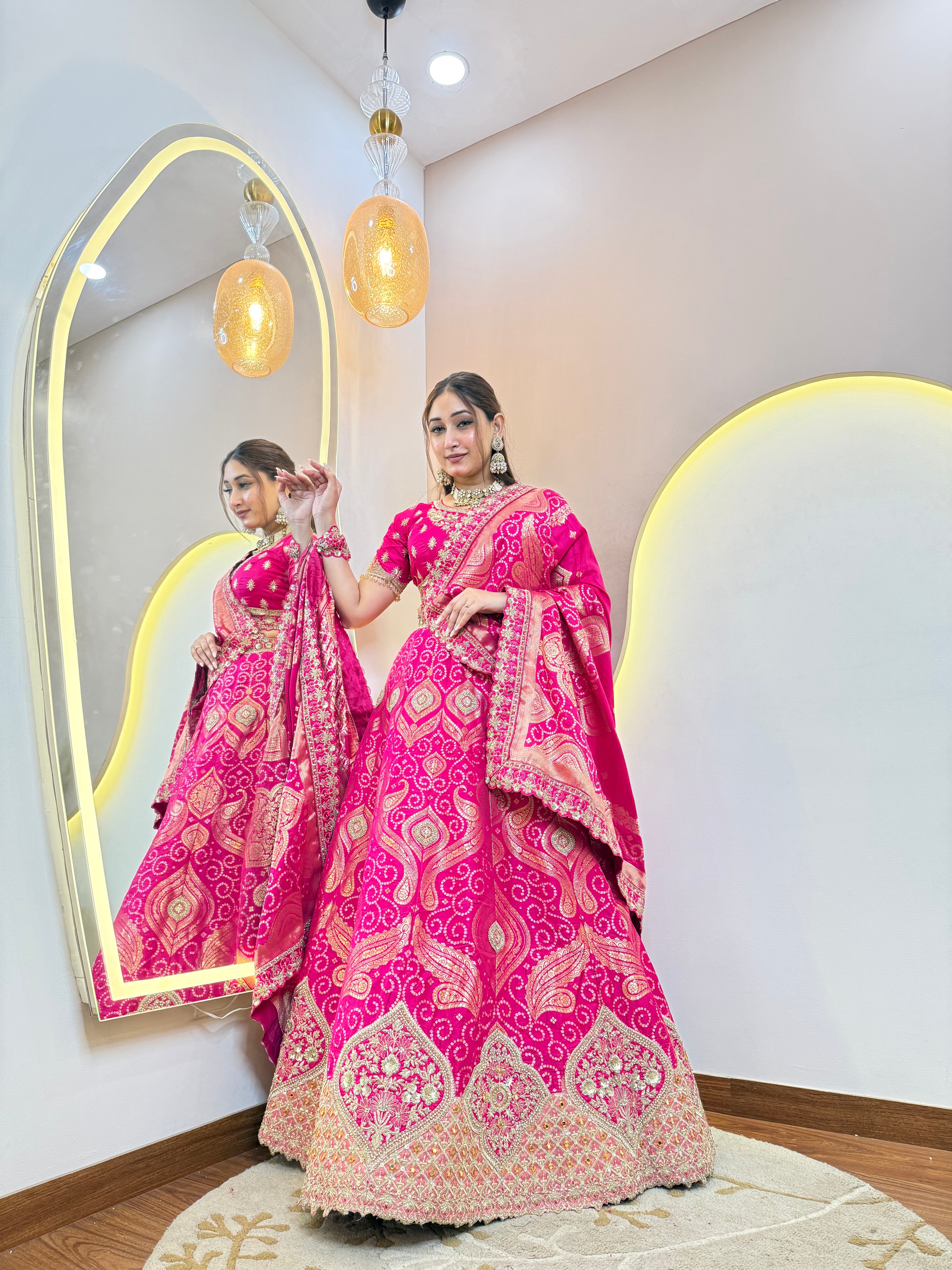 "AZIAH" CROP TOP SKIRT