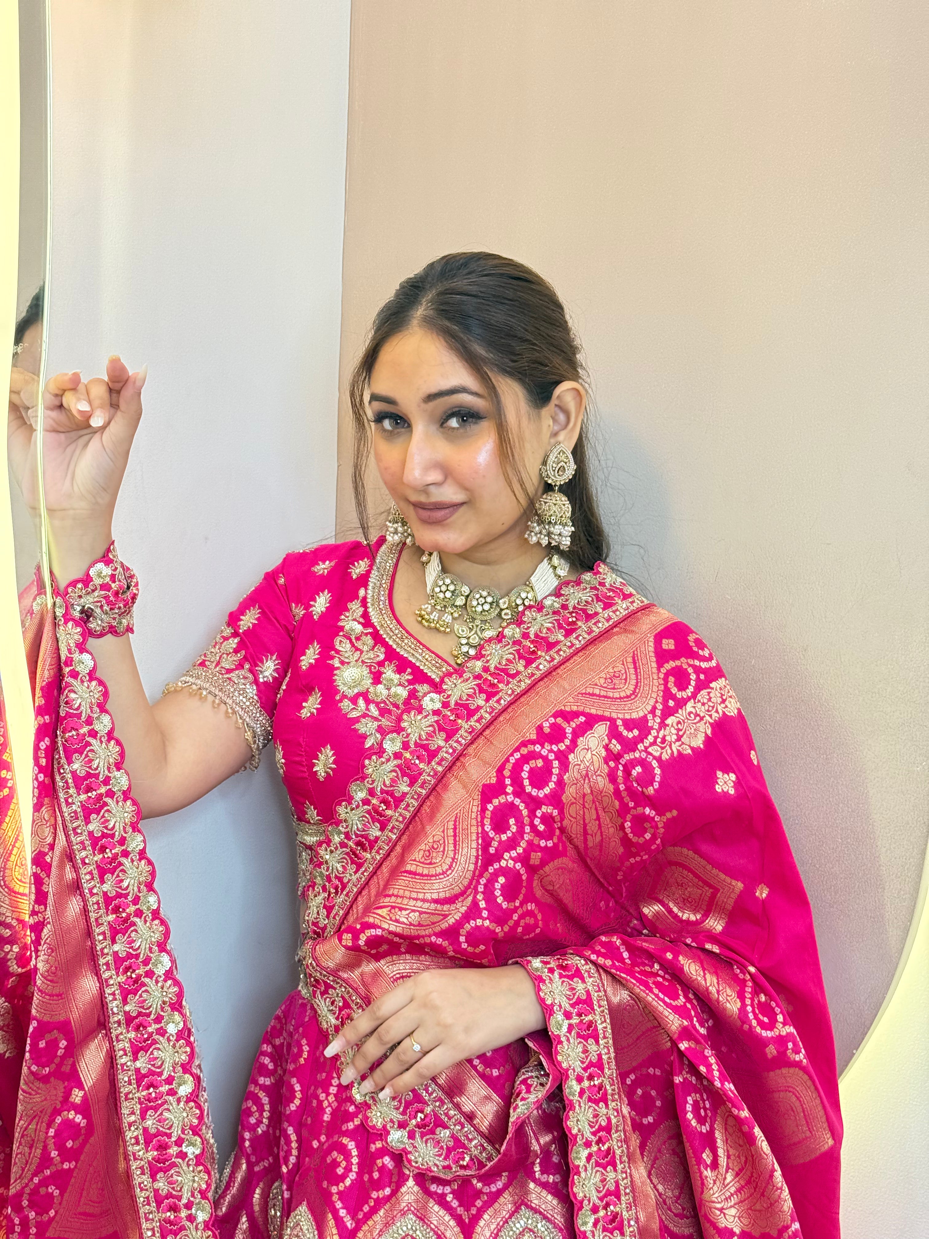 "AZIAH" CROP TOP SKIRT