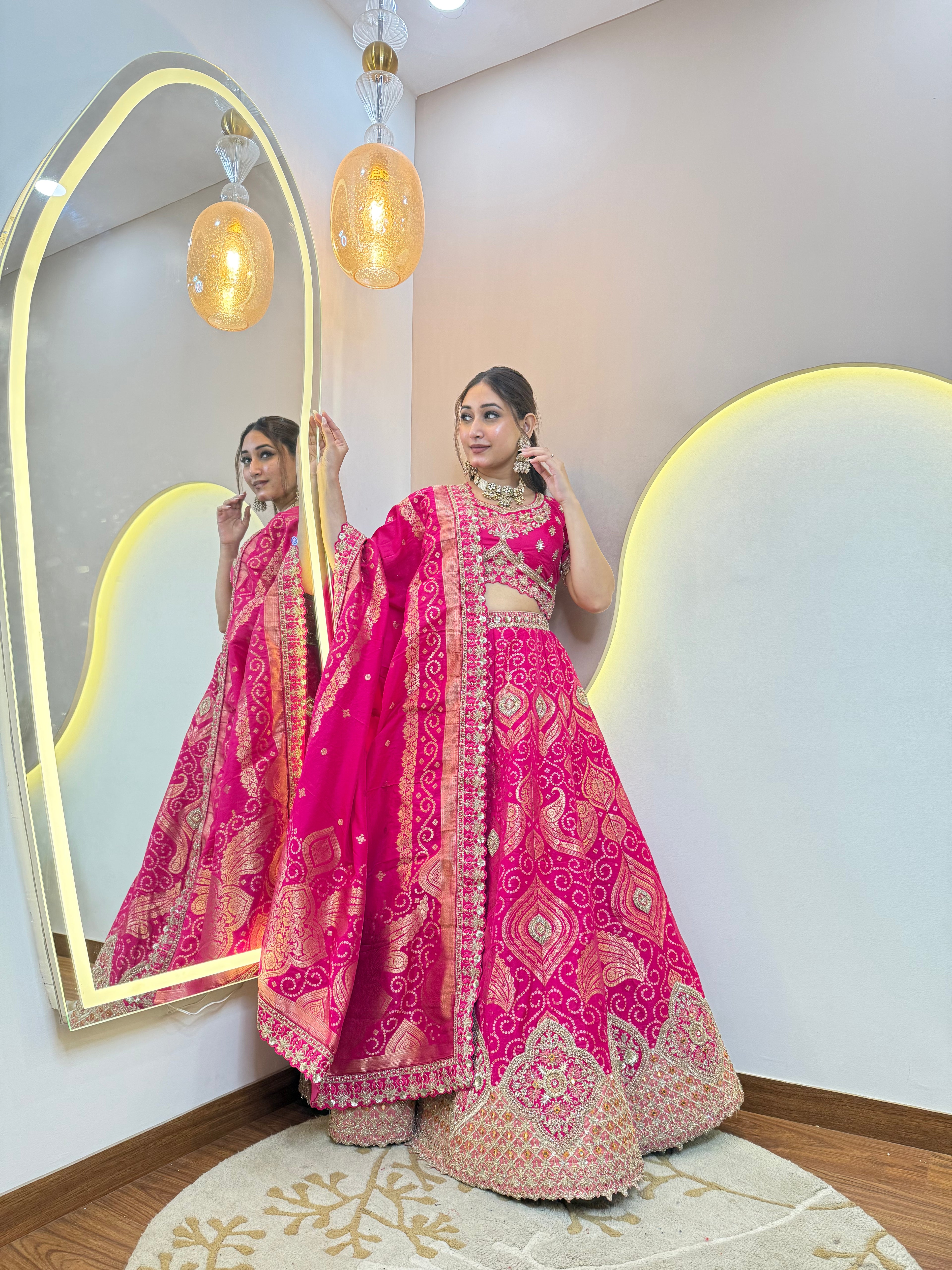 "AZIAH" CROP TOP SKIRT