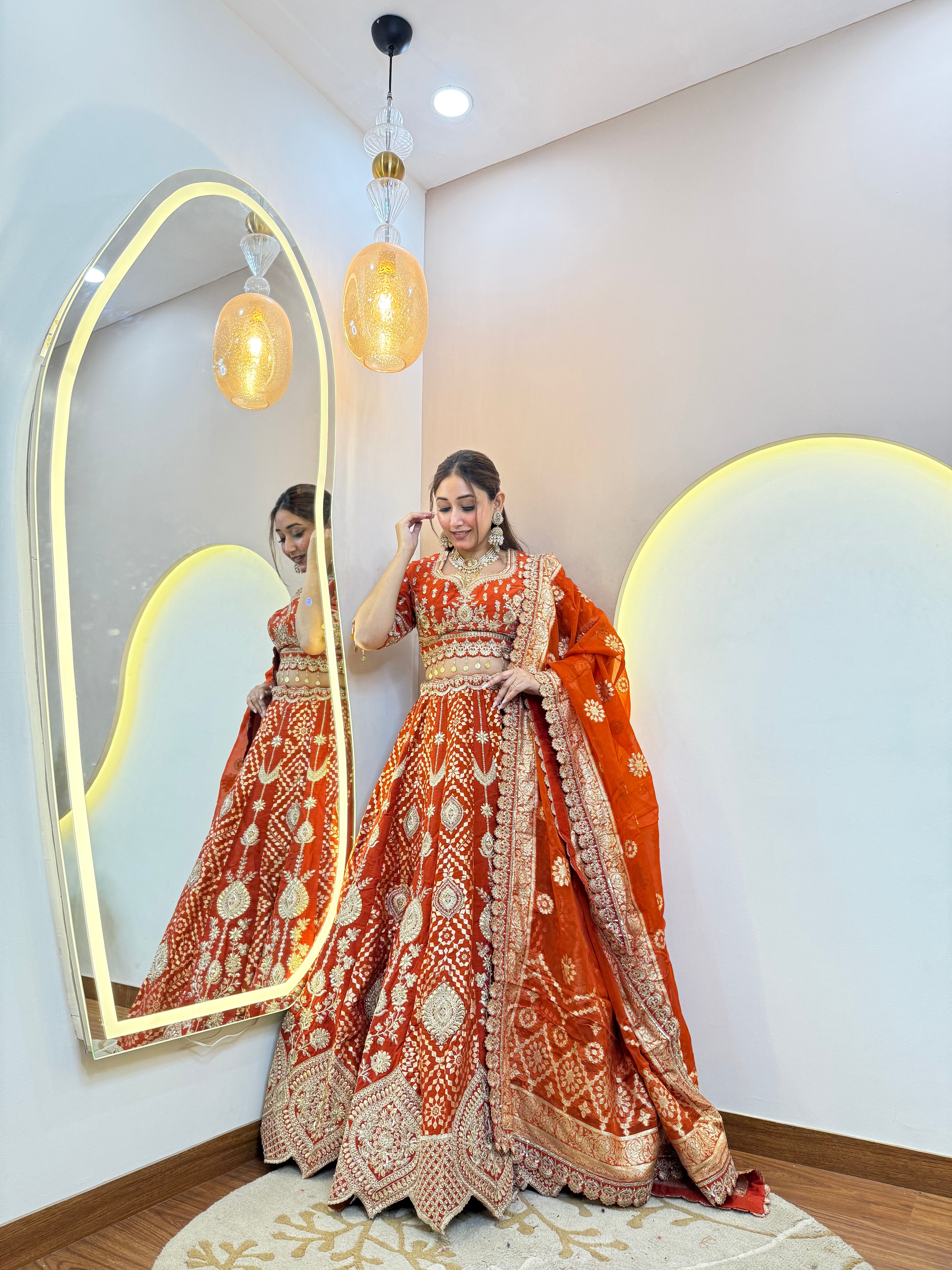 "TAHIRA" CROP TOP SKIRT