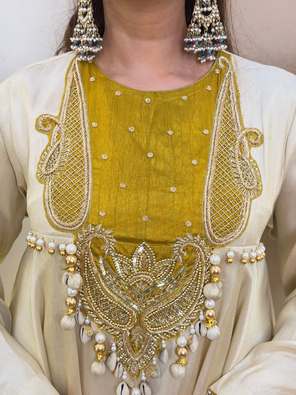 D693   ANARKALI PANT SUIT OUTFIT  GOWN