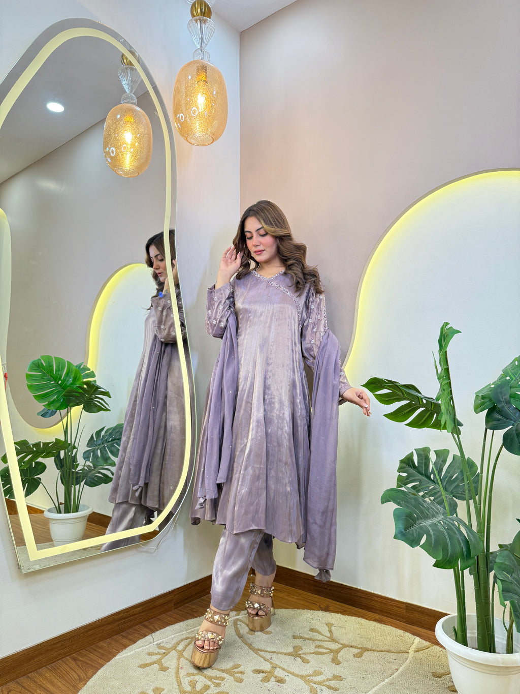 B584 SHARARA SUIT